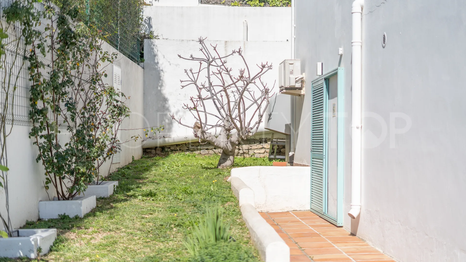 Estepona, villa en venta