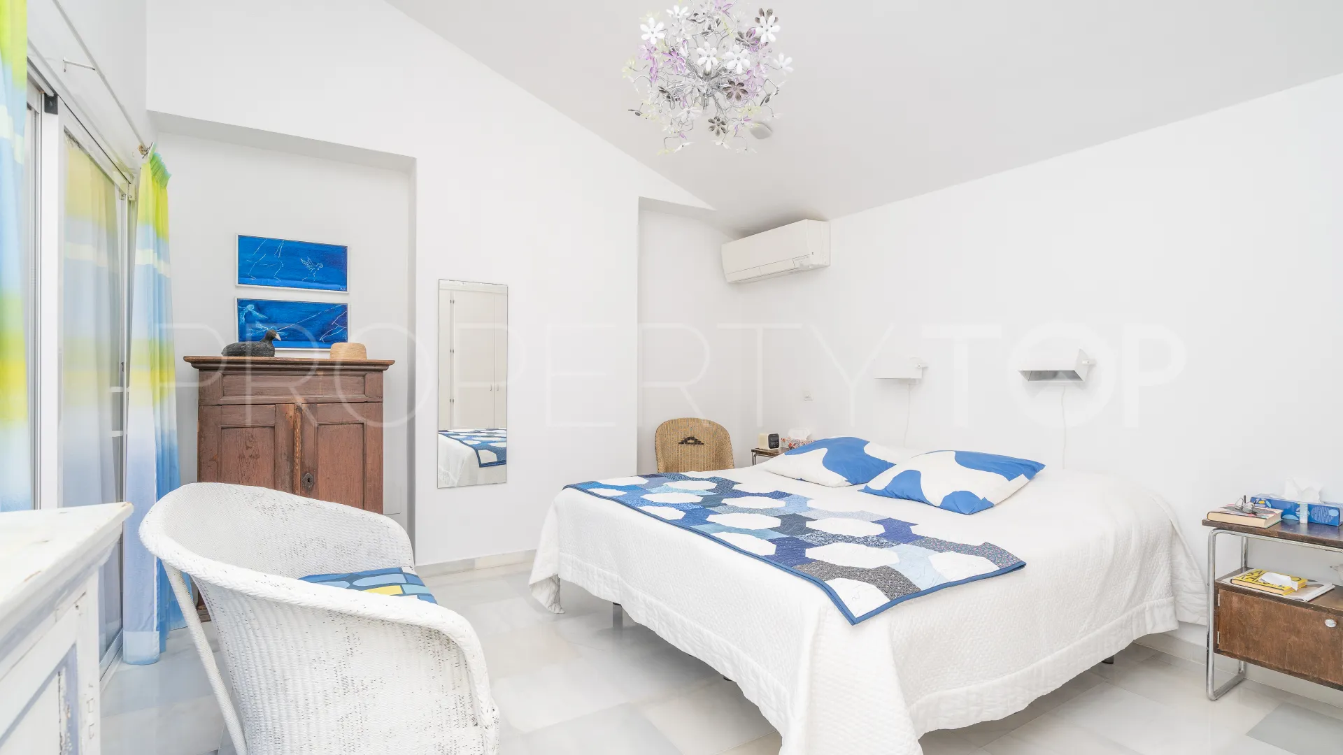 Estepona, villa en venta