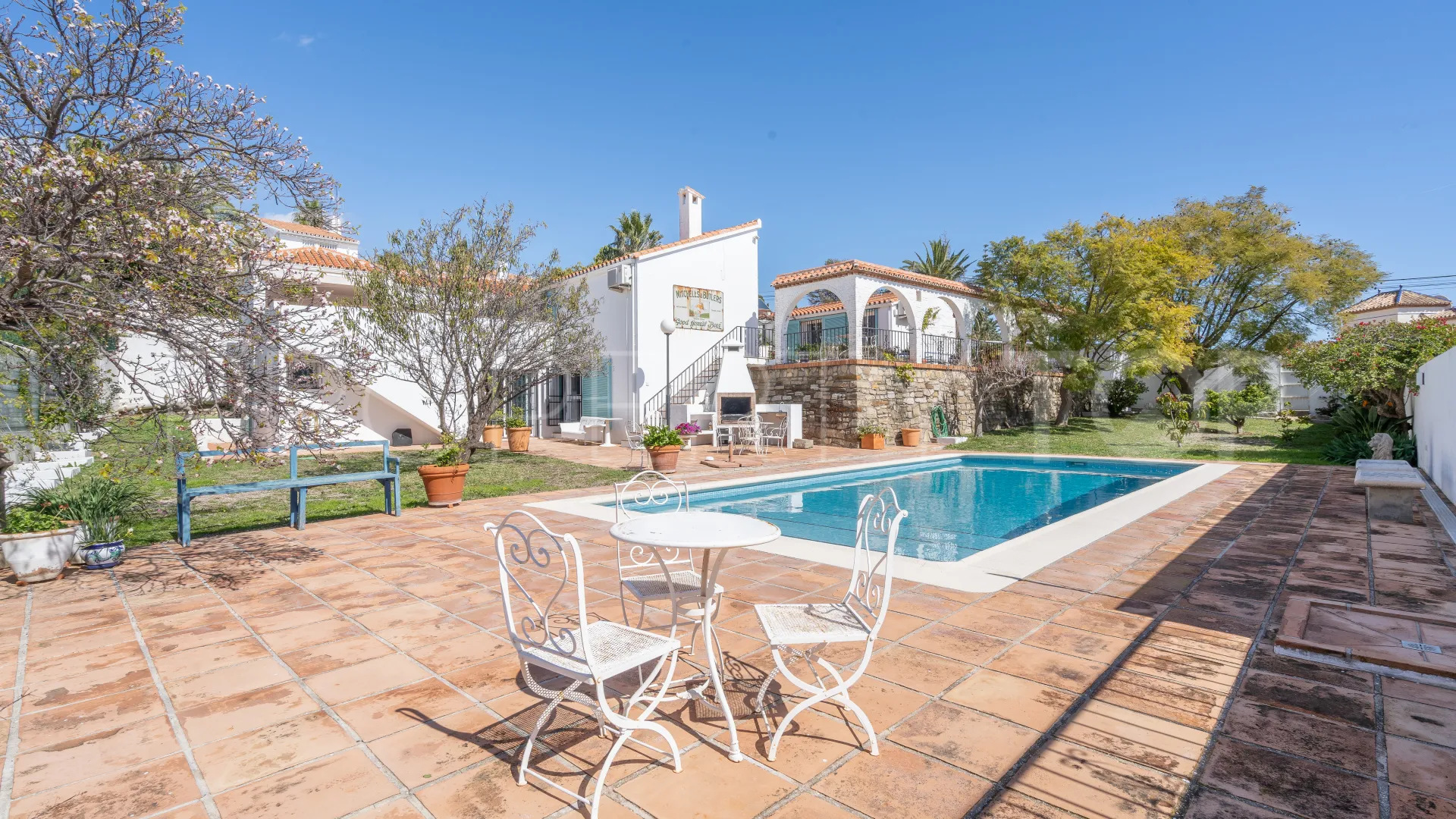 Estepona, villa en venta