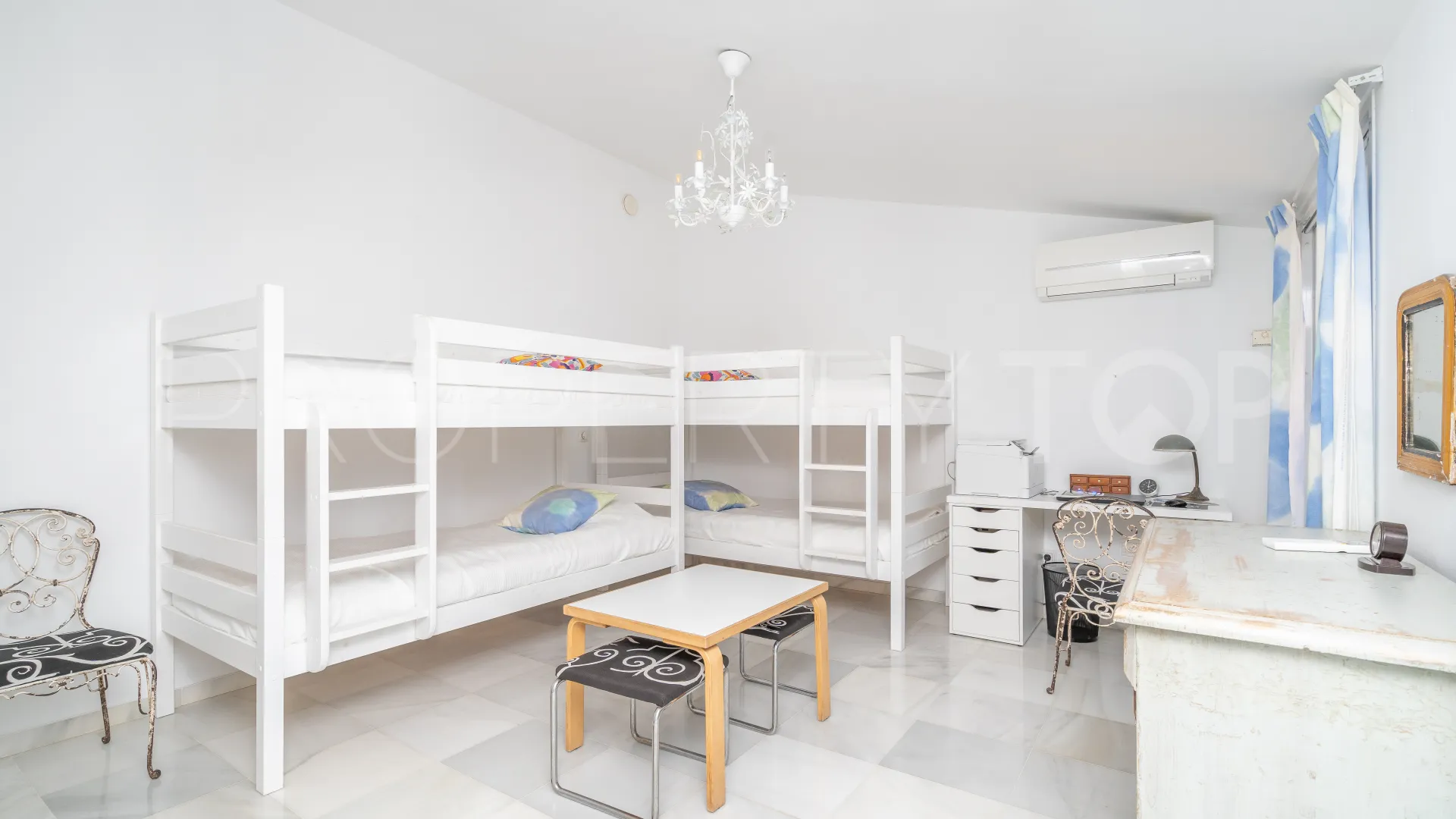 Estepona, villa en venta