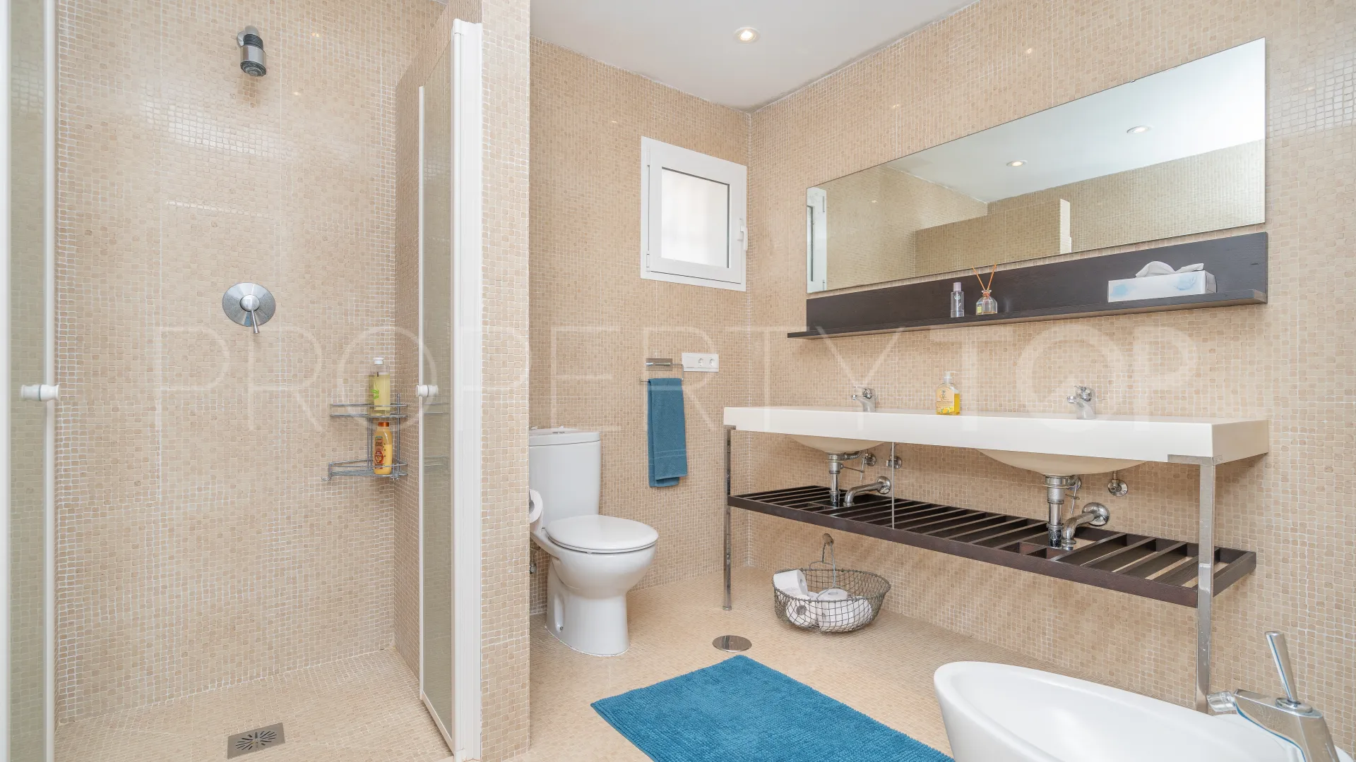 Estepona, villa en venta