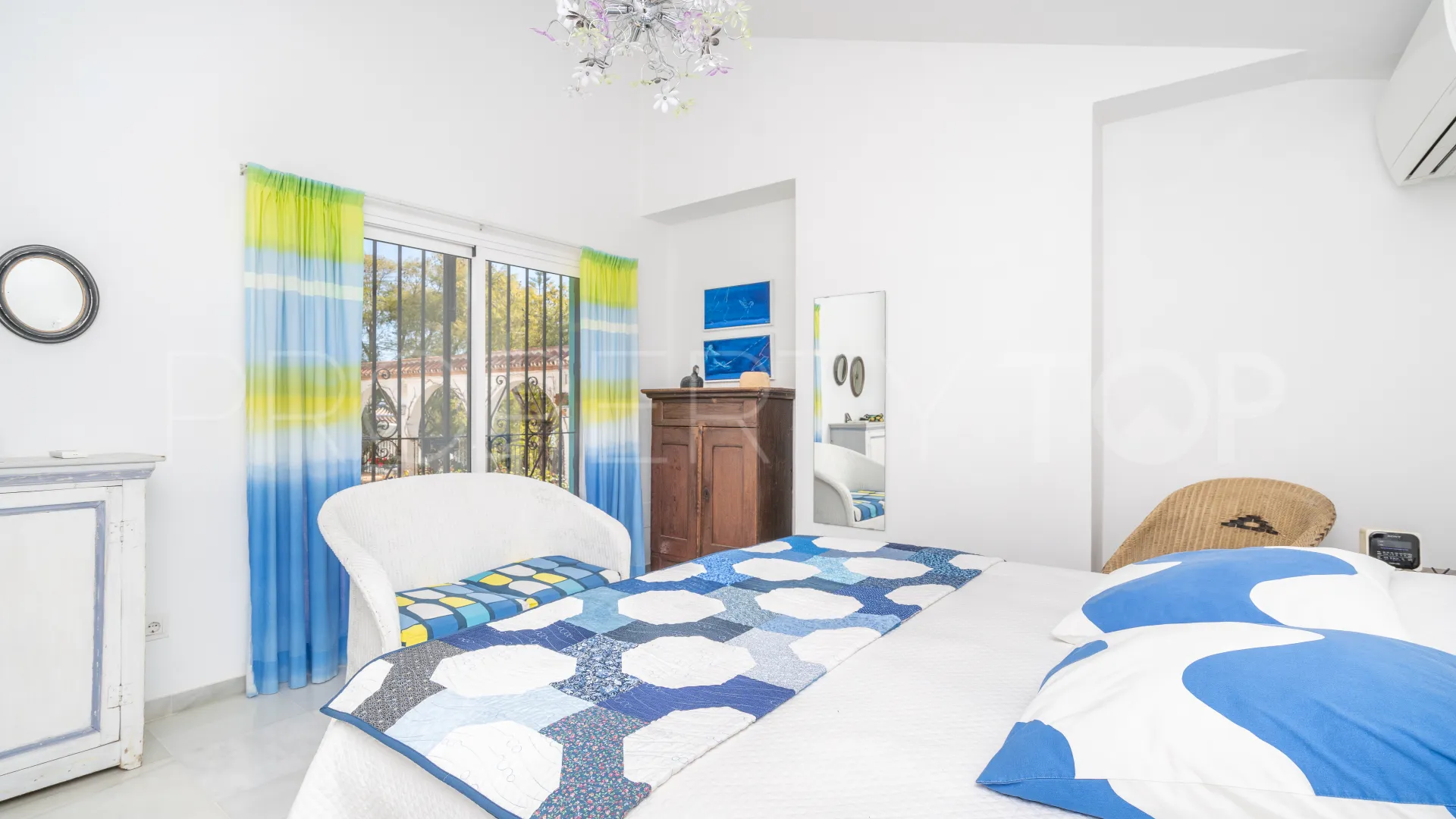 Estepona, villa en venta