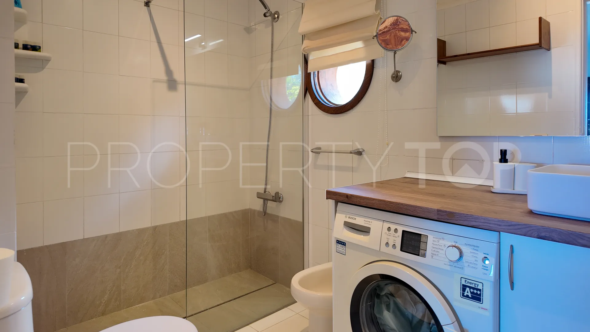 For sale apartment in Los Cristianos with 2 bedrooms