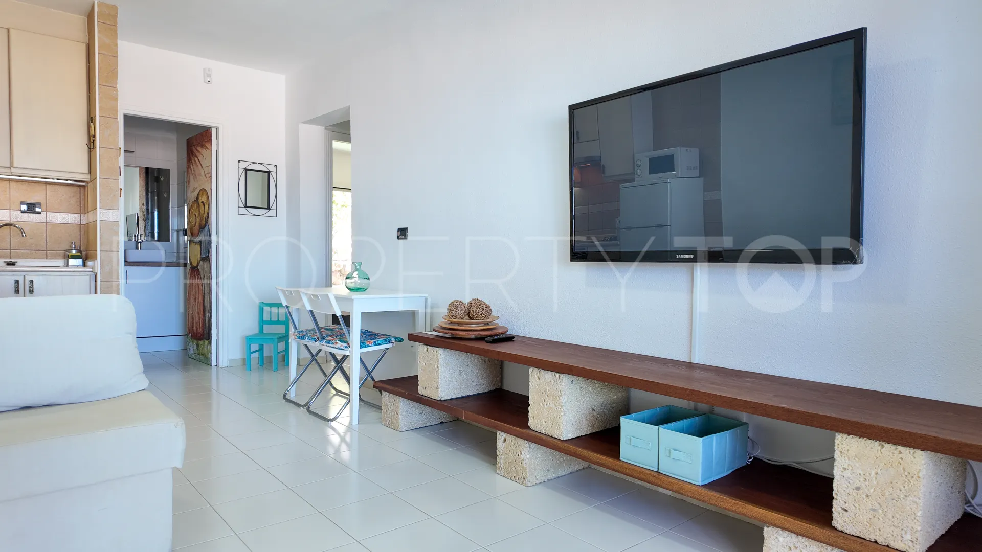For sale apartment in Los Cristianos with 2 bedrooms