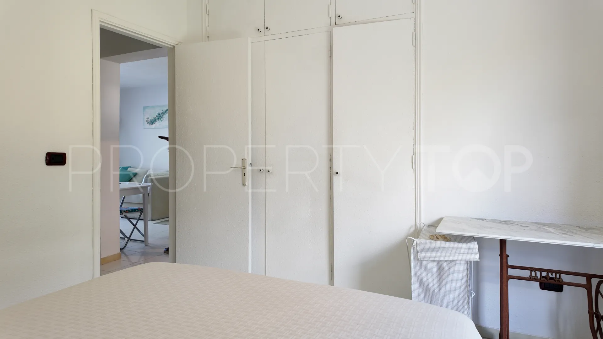 For sale apartment in Los Cristianos with 2 bedrooms