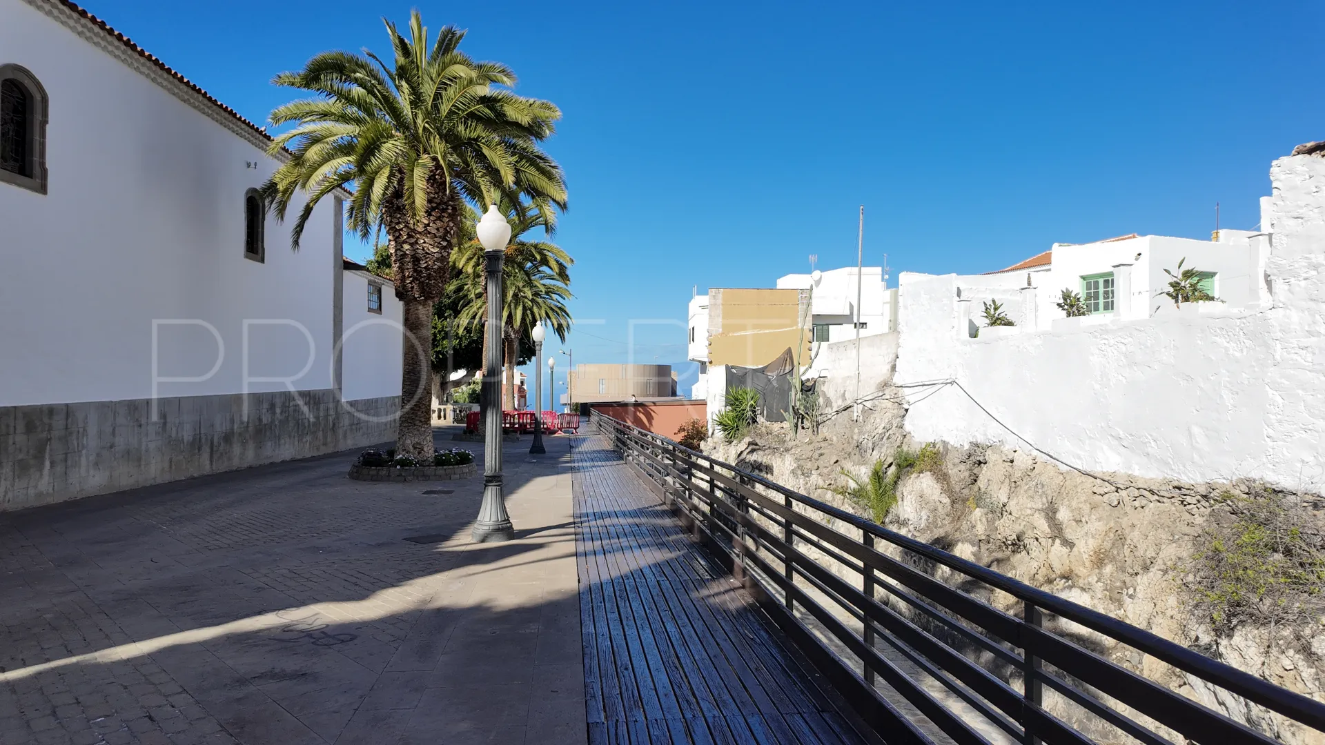 Guia de Isora, pareado con 5 dormitorios en venta