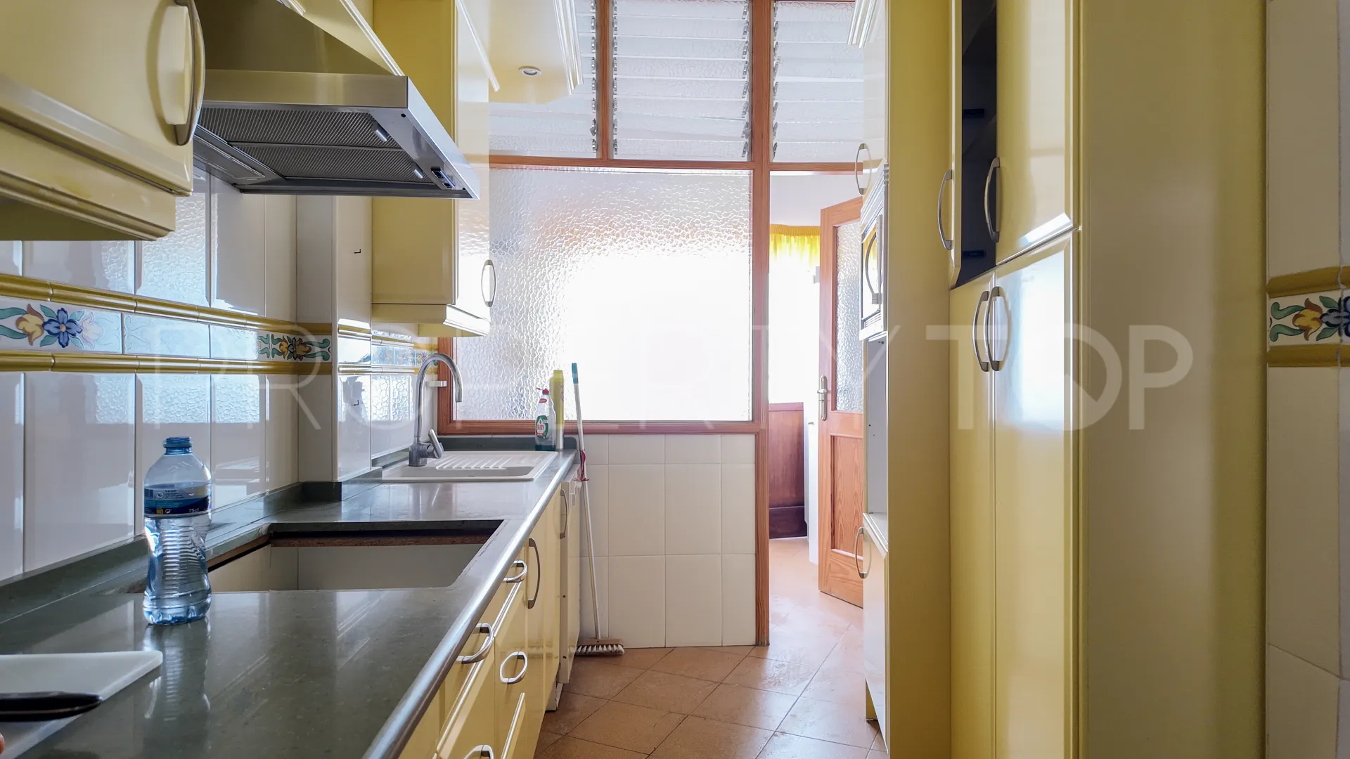 Guia de Isora, pareado con 5 dormitorios en venta