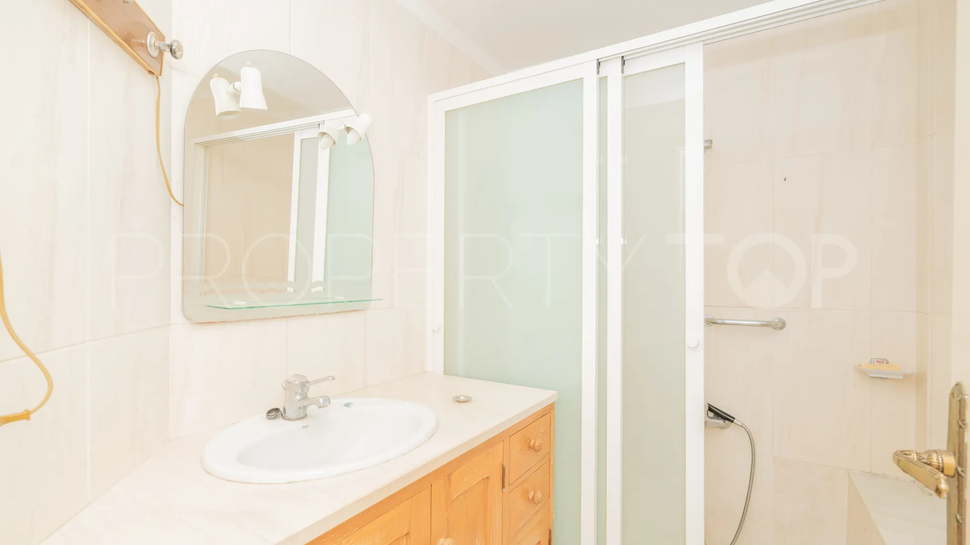 Buy Estepona Centre apartment