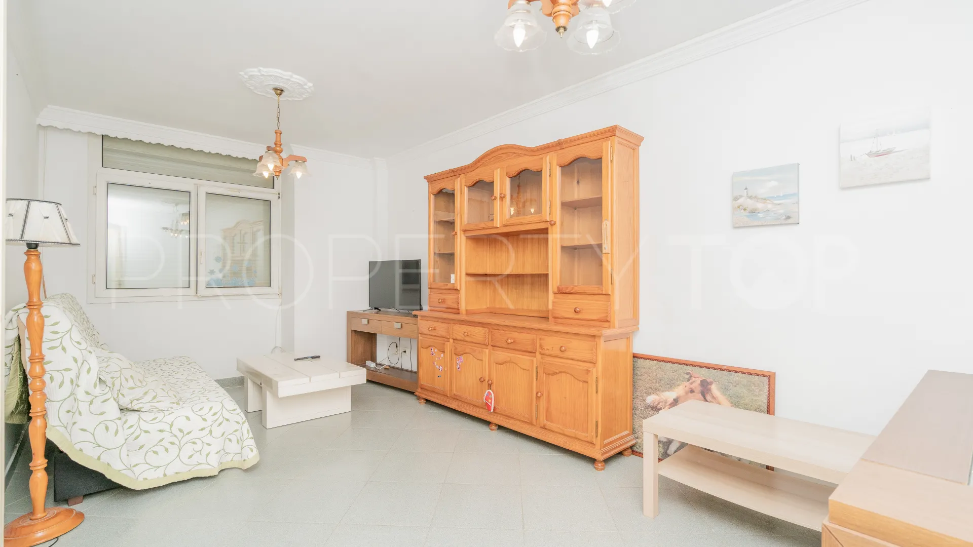 Buy Estepona Centre apartment