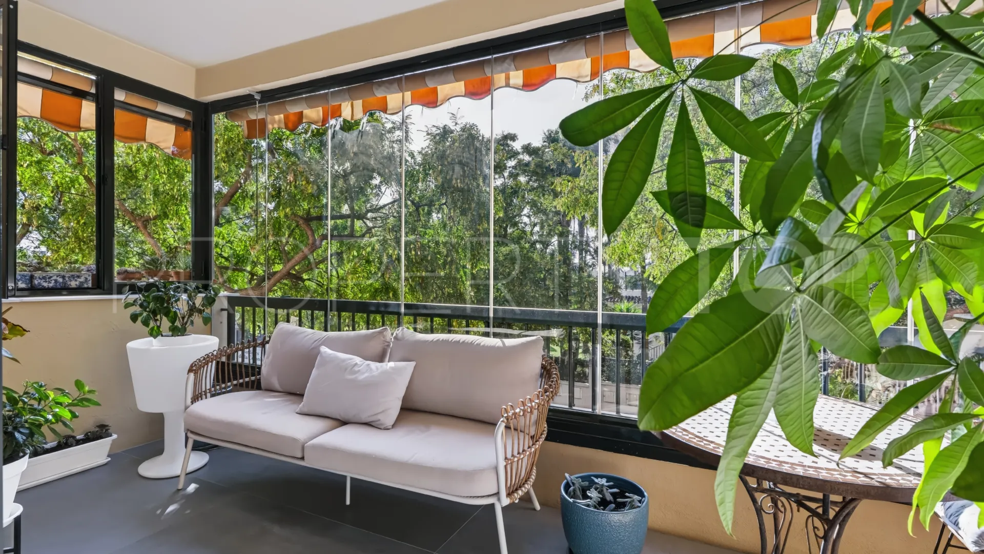 Apartamento a la venta en San Pedro de Alcantara