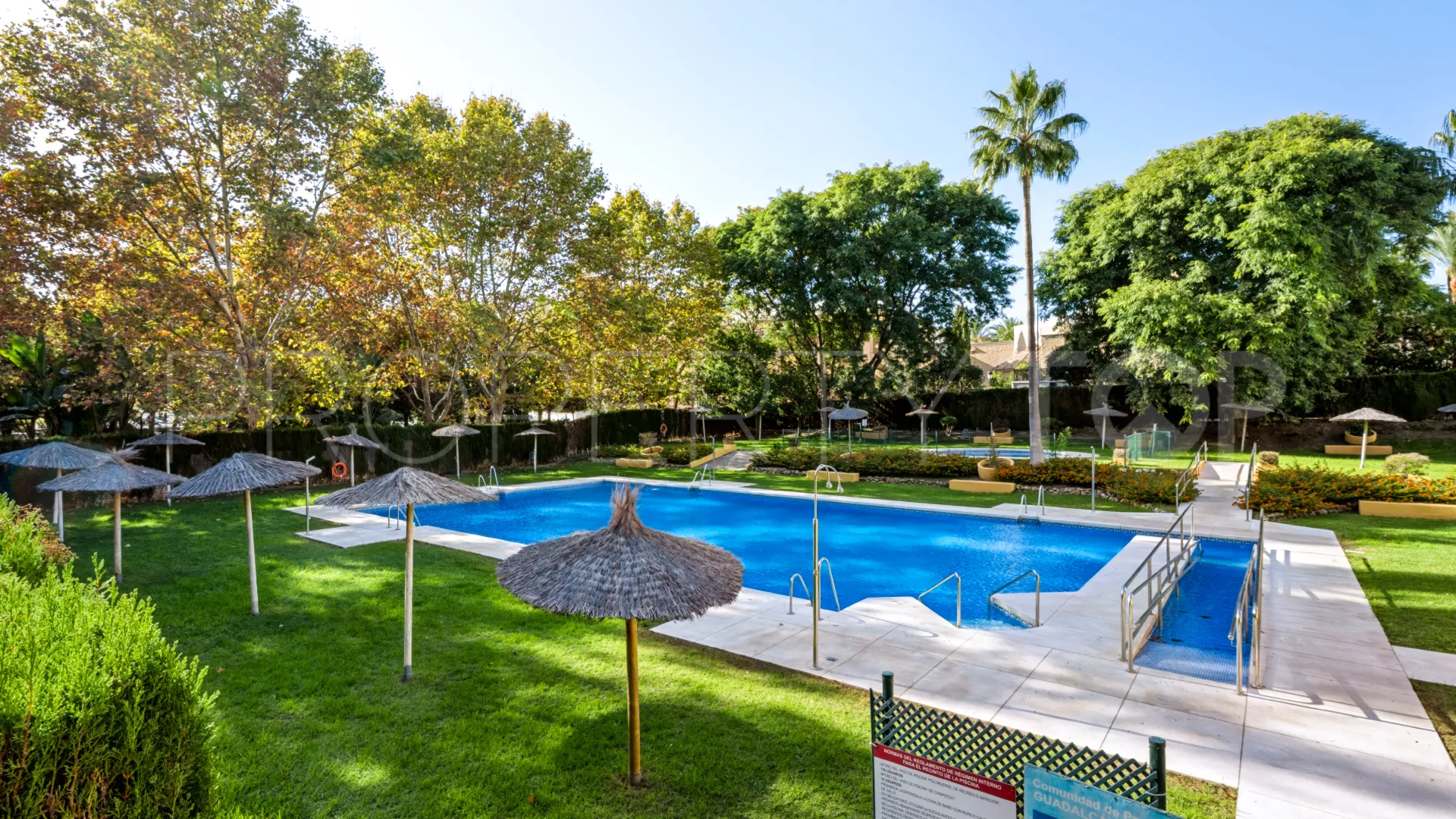 Apartamento a la venta en San Pedro de Alcantara