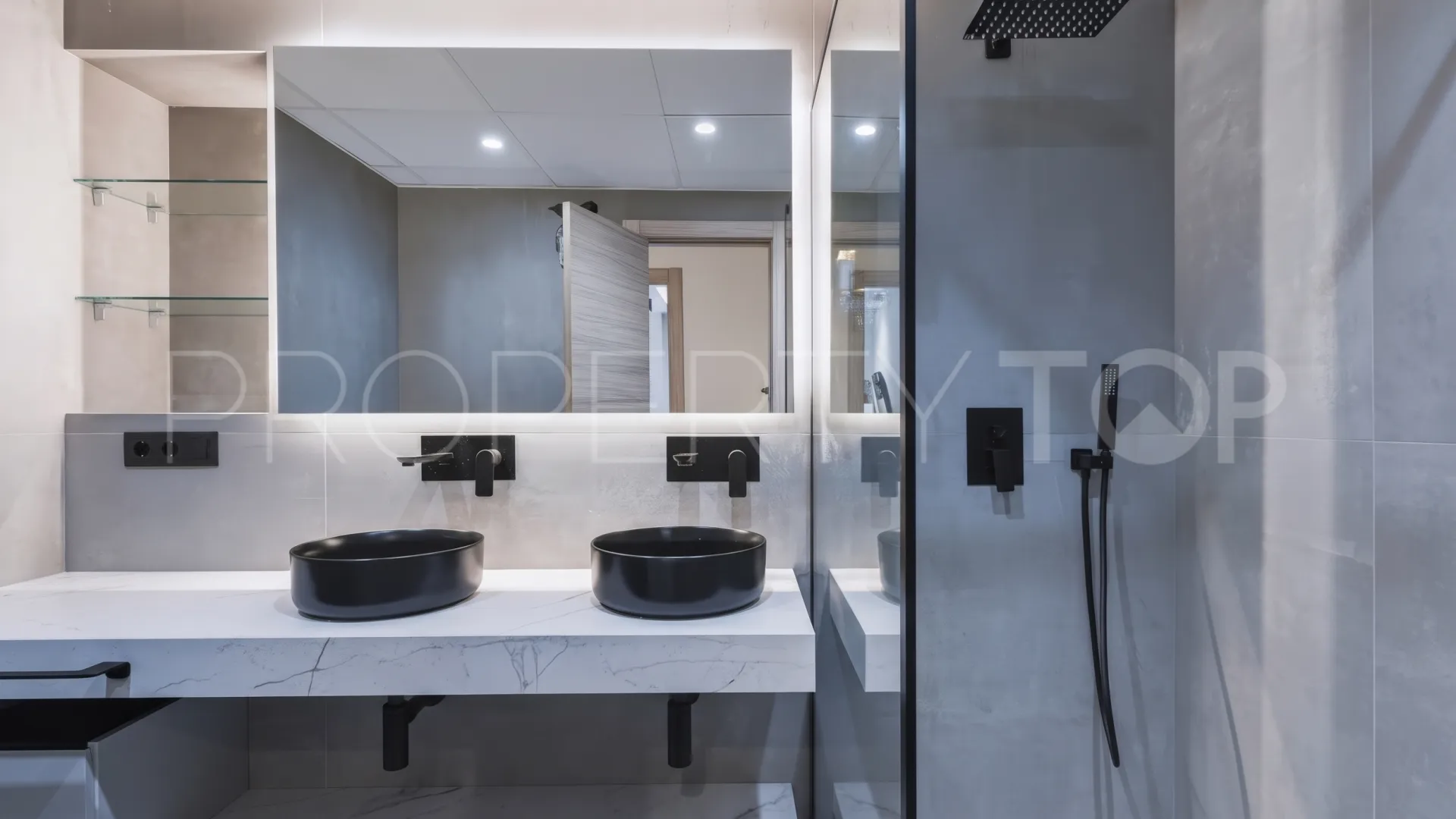 Apartamento a la venta en San Pedro de Alcantara