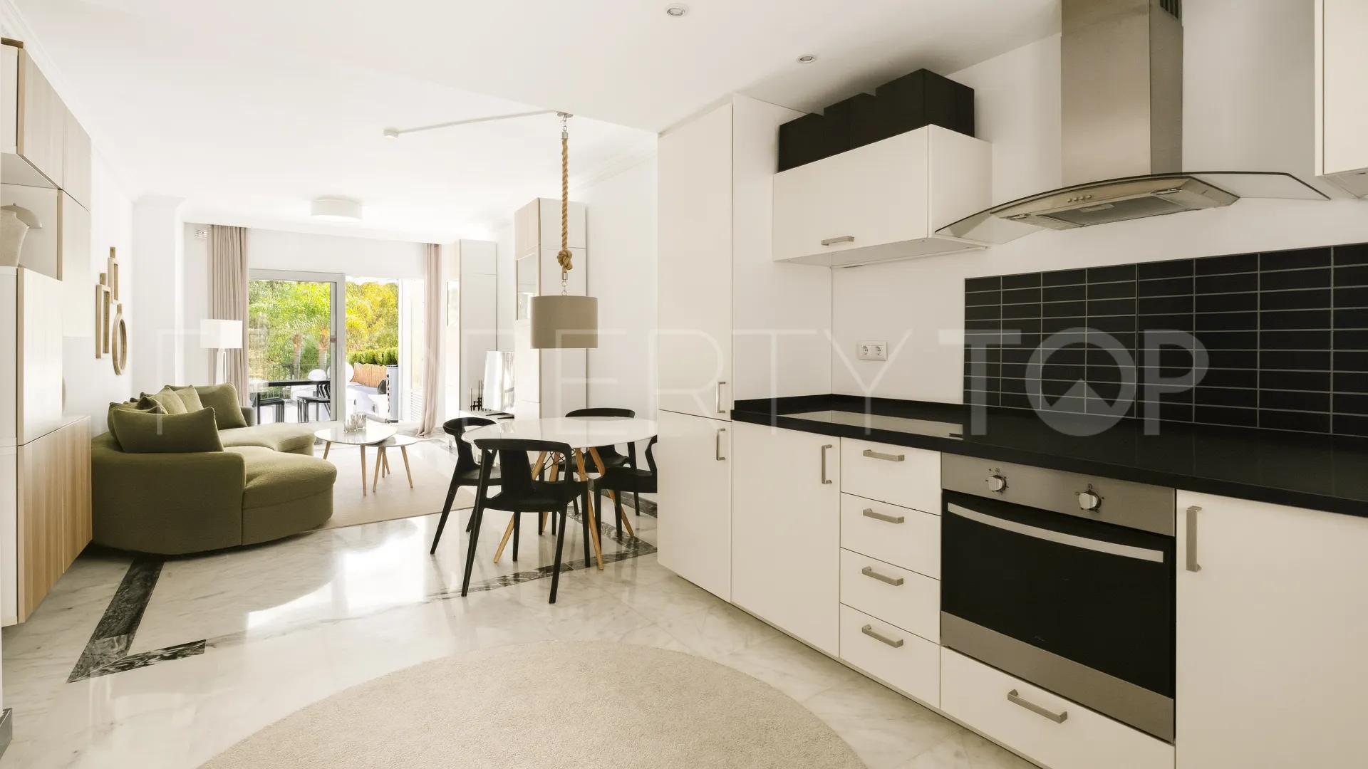 Apartamento planta baja en venta con 2 dormitorios en Señorio de Gonzaga