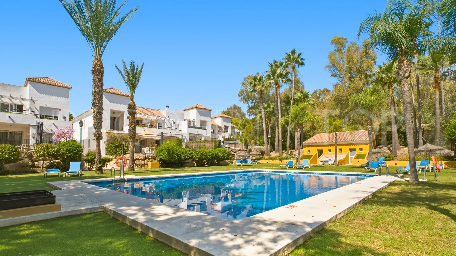Apartamento planta baja en venta con 2 dormitorios en Señorio de Gonzaga