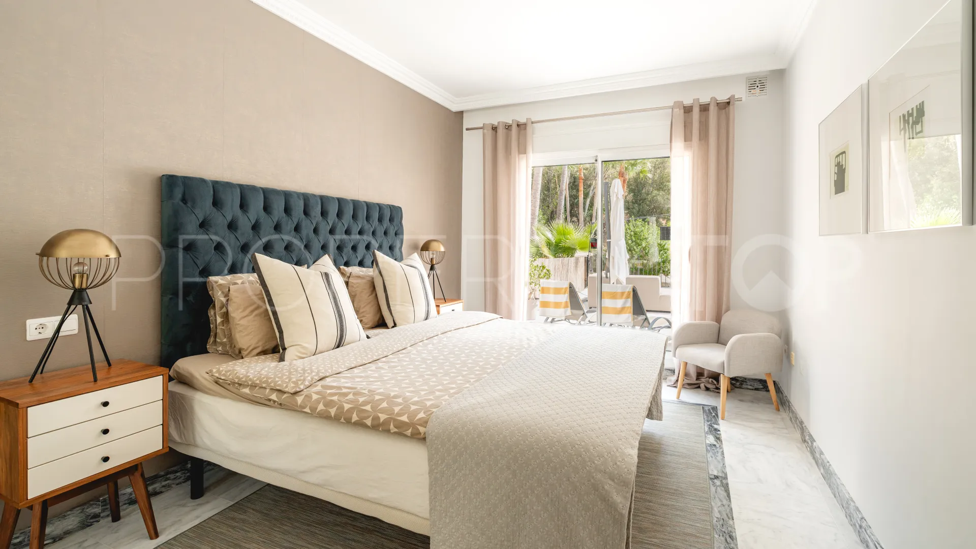 Apartamento planta baja en venta con 2 dormitorios en Señorio de Gonzaga