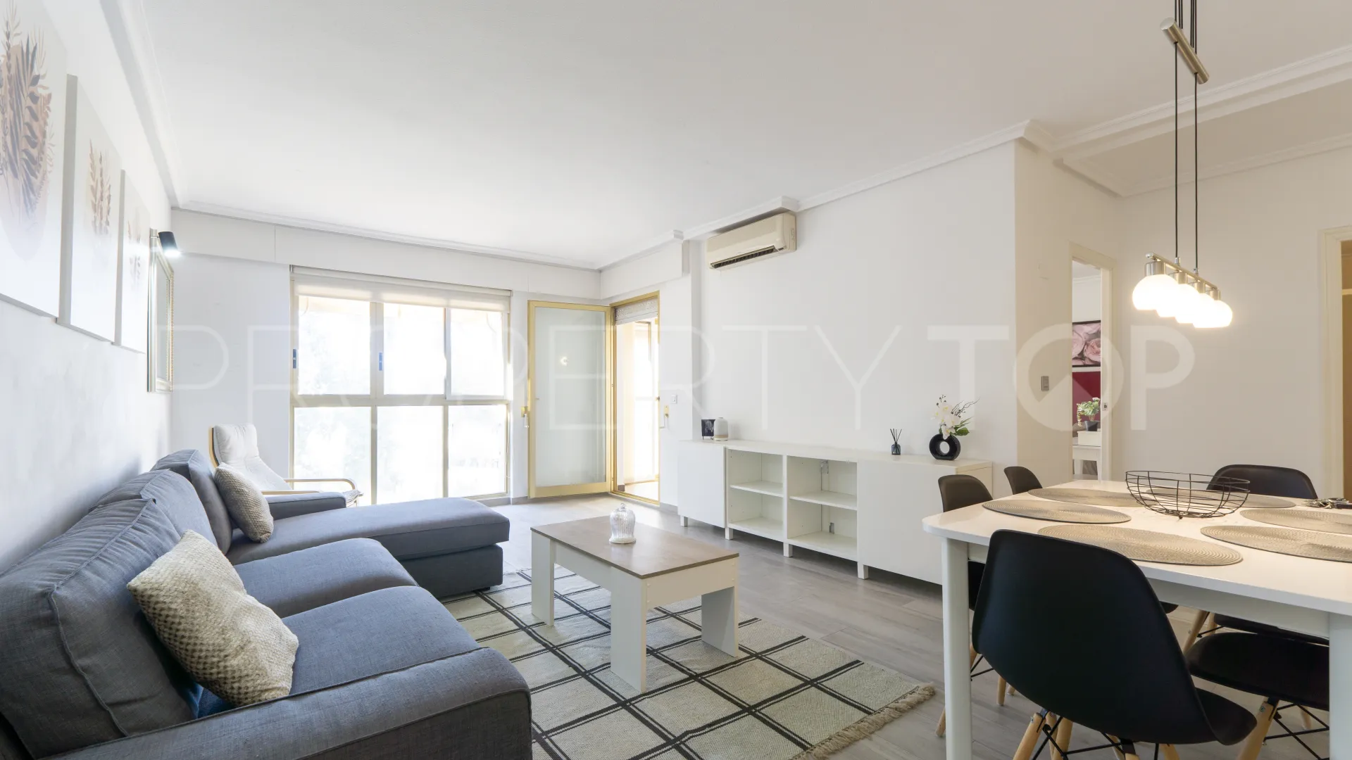 Apartment for sale in Torrevieja