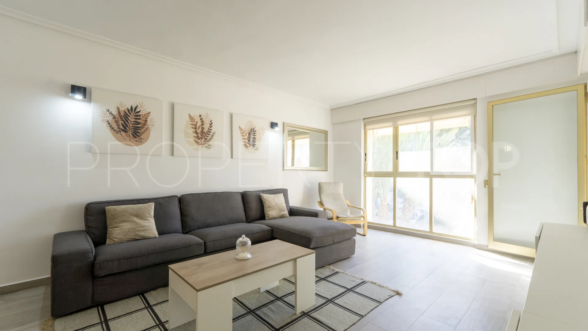 Apartment for sale in Torrevieja