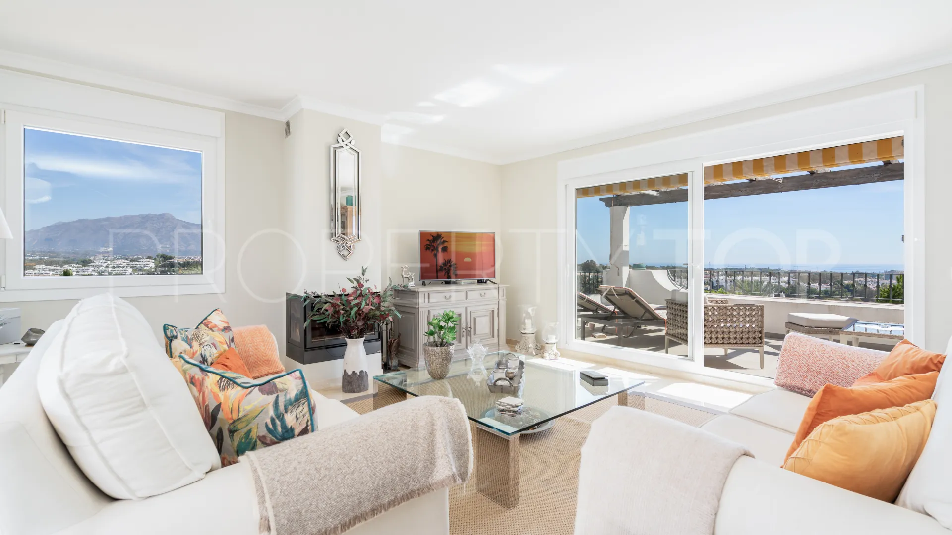 Ático a la venta en El Paraiso de 3 dormitorios