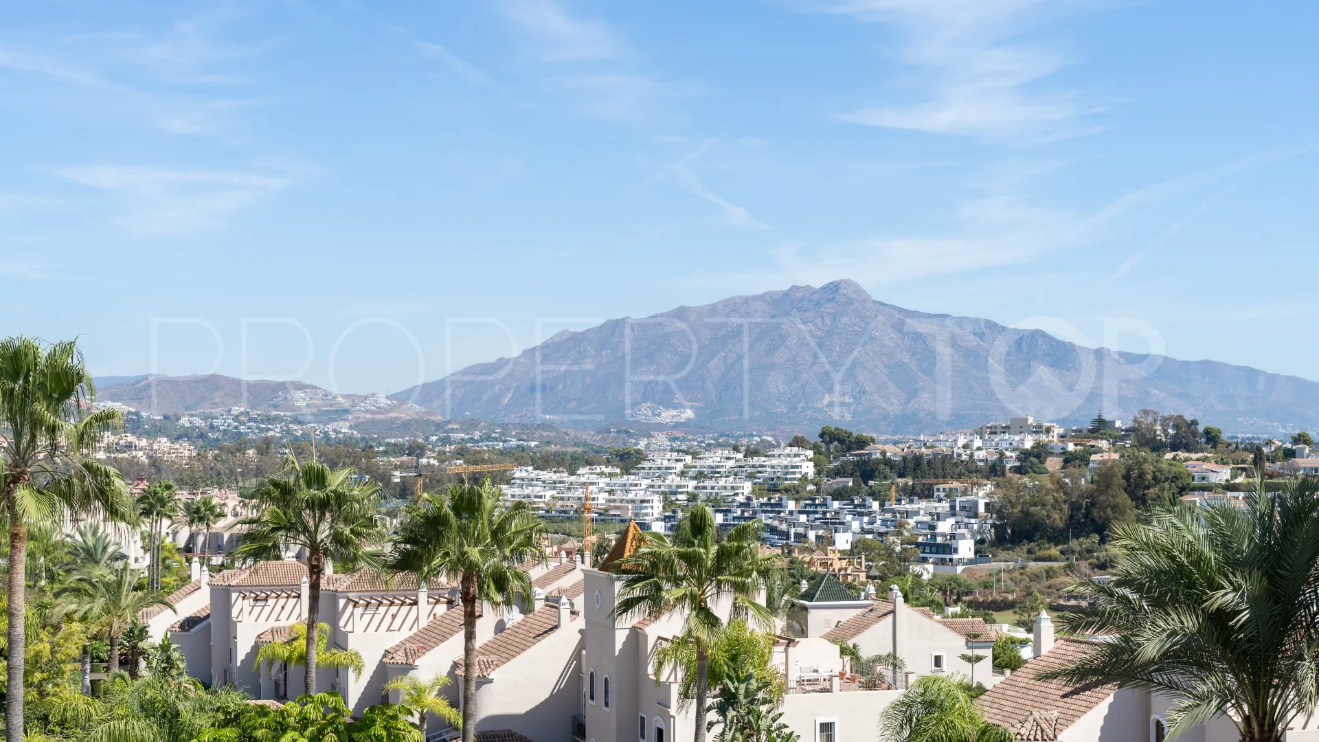 Ático a la venta en El Paraiso de 3 dormitorios