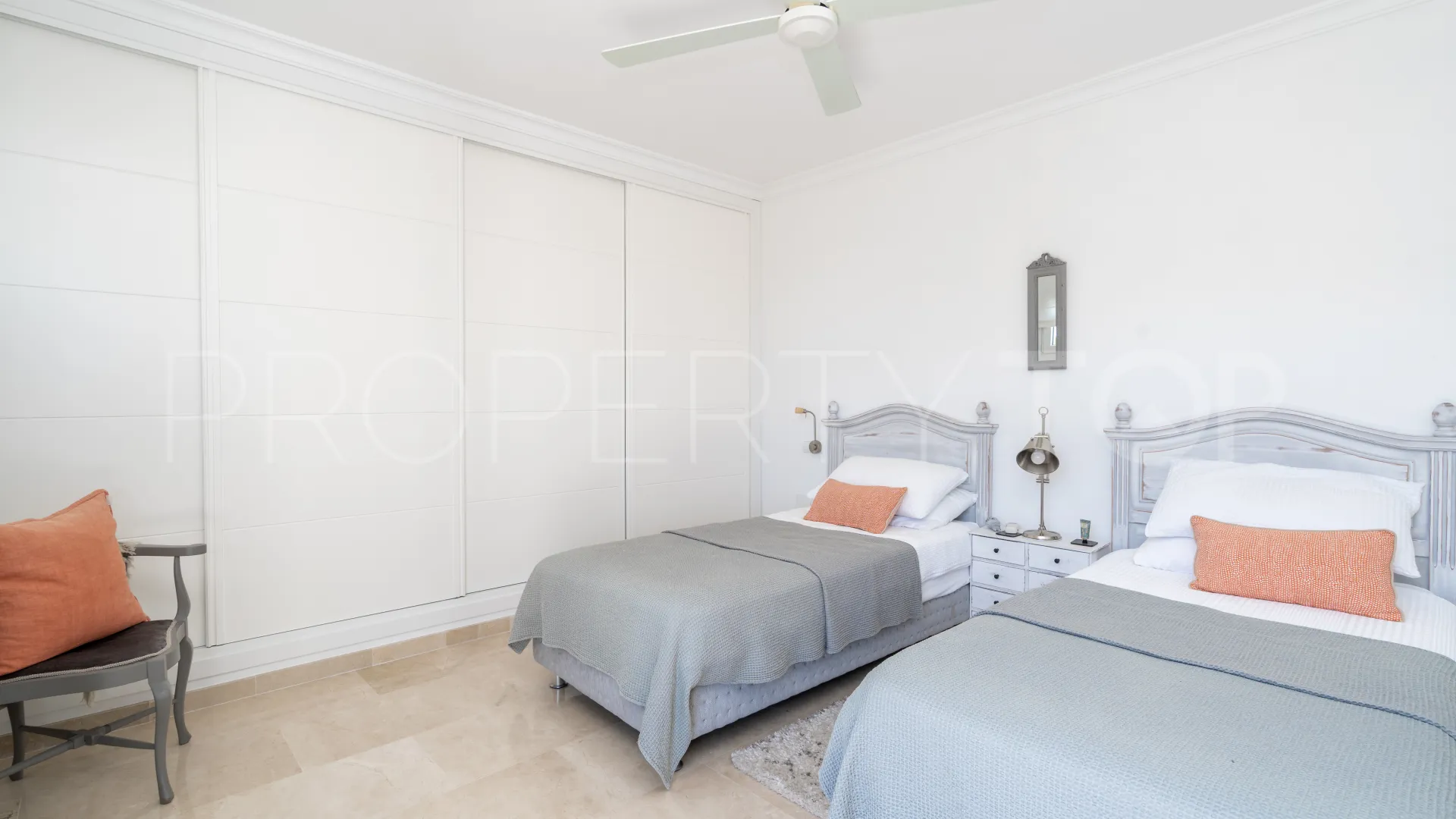 Ático a la venta en El Paraiso de 3 dormitorios