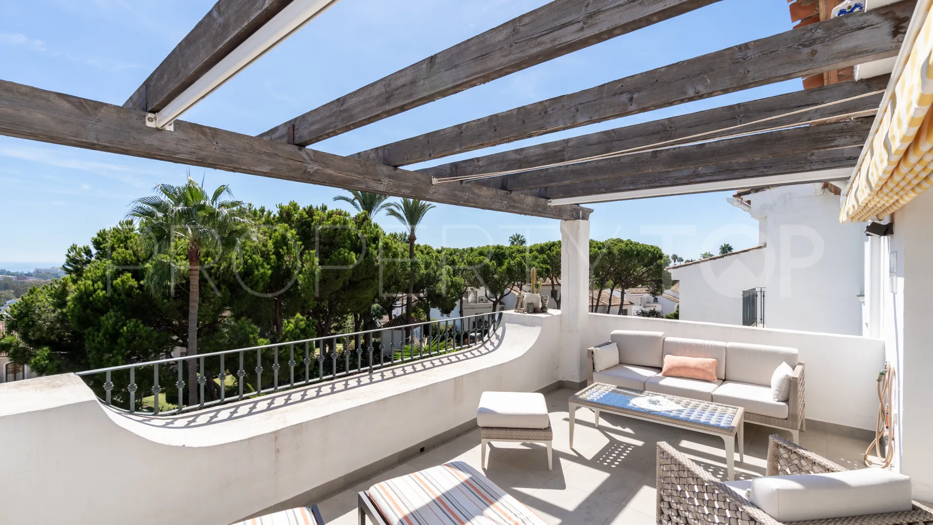 Ático a la venta en El Paraiso de 3 dormitorios