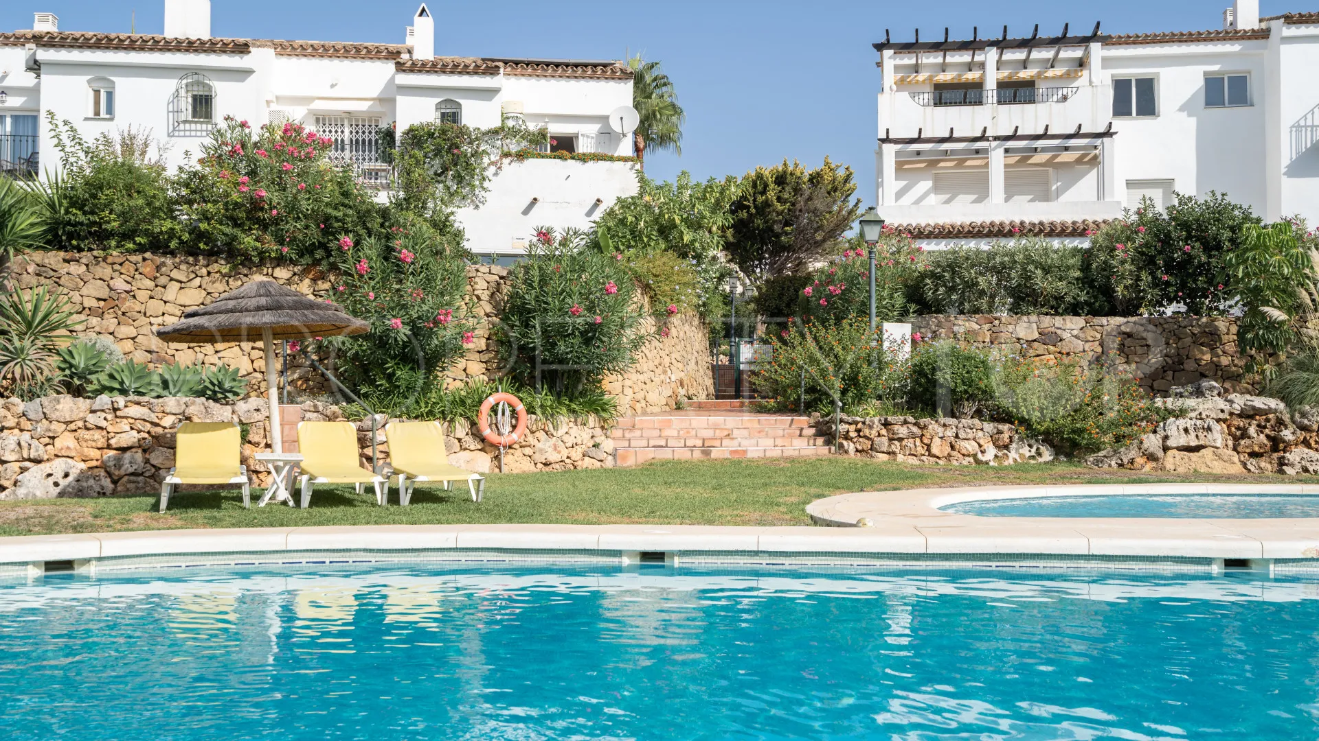 Ático a la venta en El Paraiso de 3 dormitorios