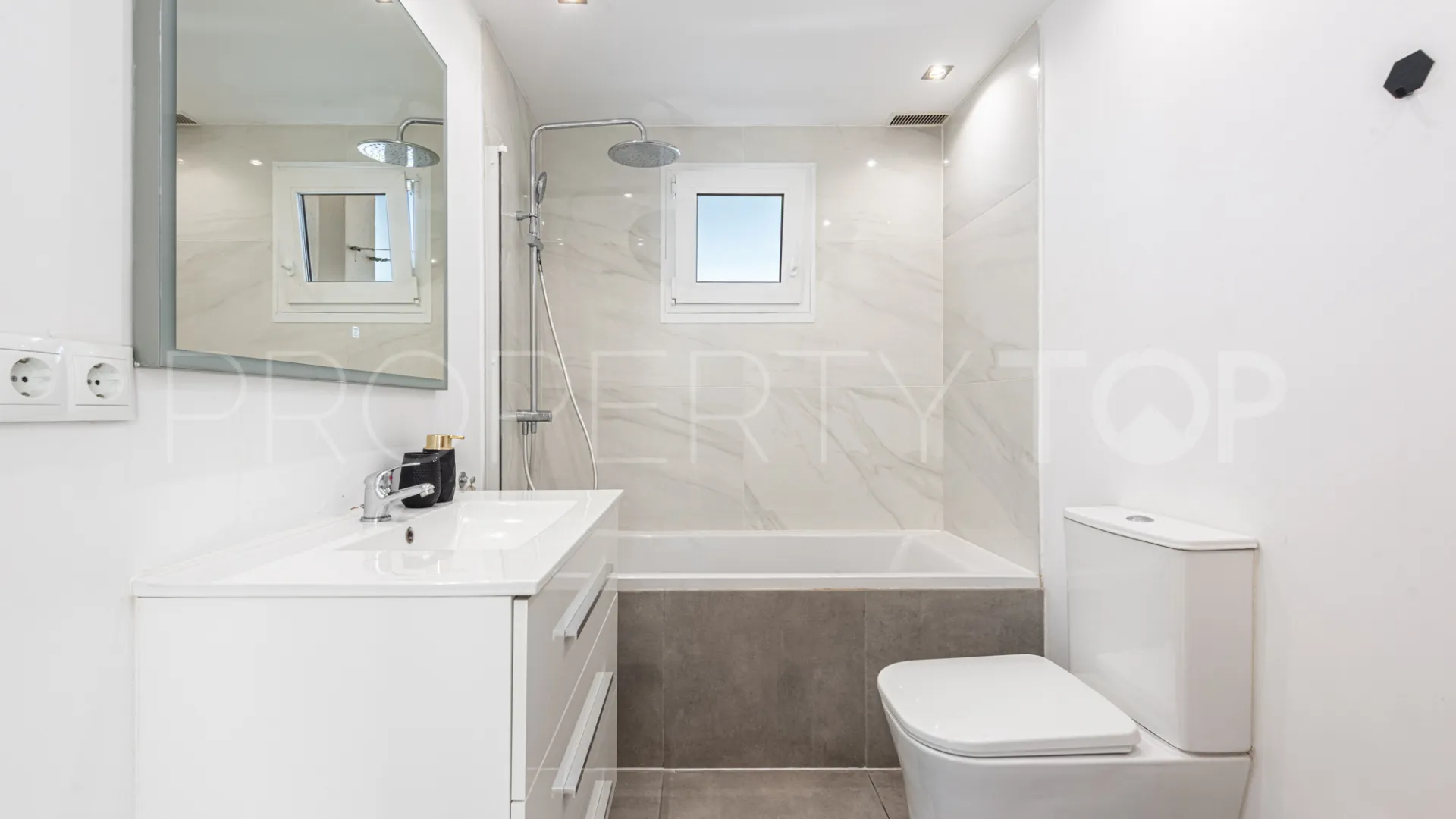 Buy La Campana penthouse