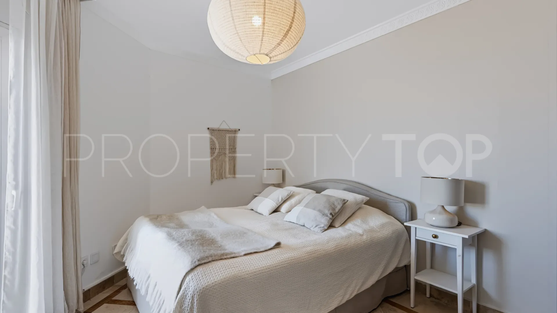 For sale ground floor duplex in Las Lolas