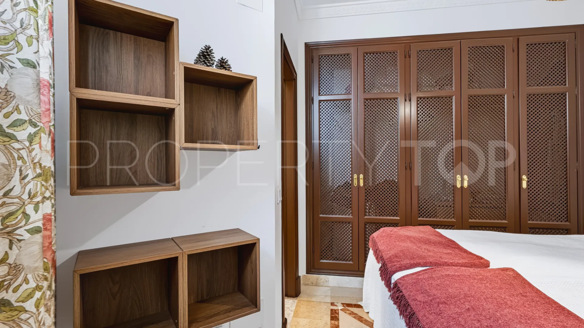 For sale ground floor duplex in Las Lolas