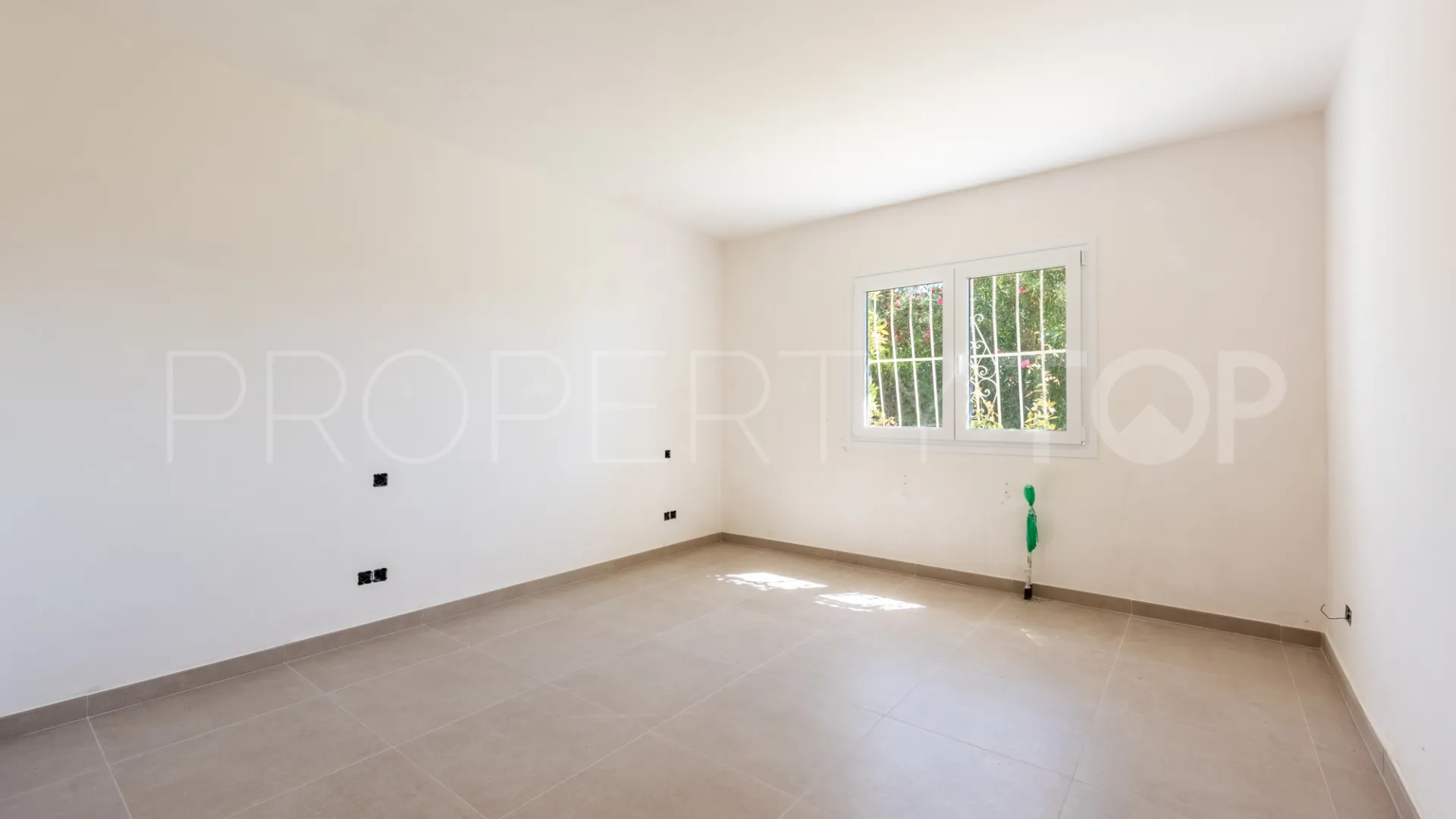 For sale Atalaya 4 bedrooms villa