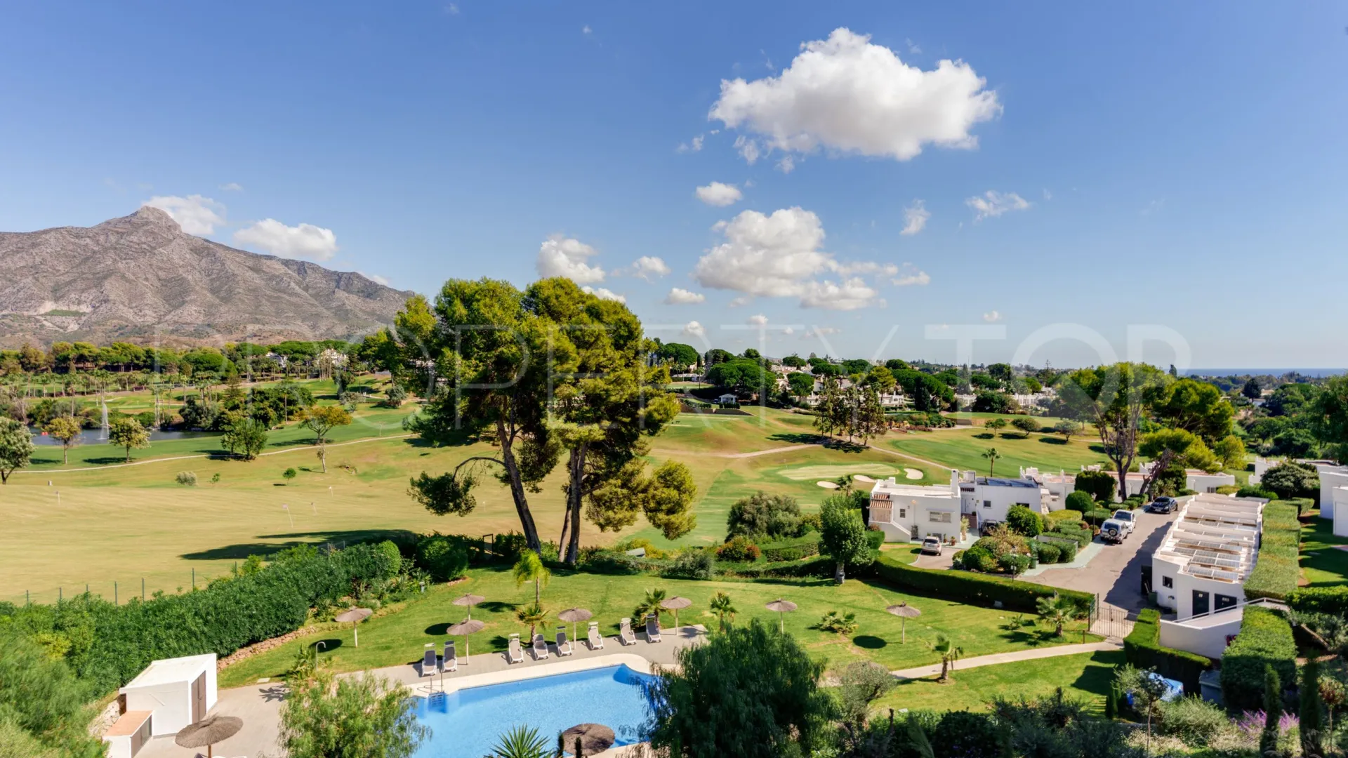 2 bedrooms penthouse in Azahara II for sale