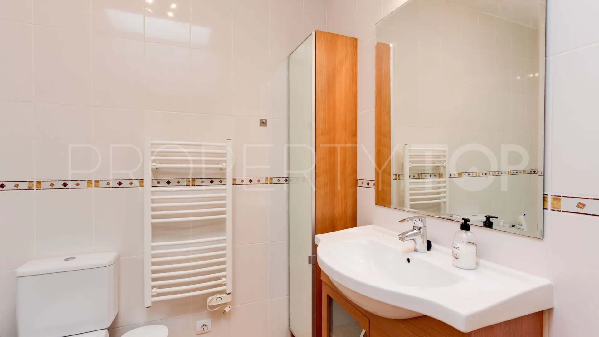 2 bedrooms penthouse in Azahara II for sale