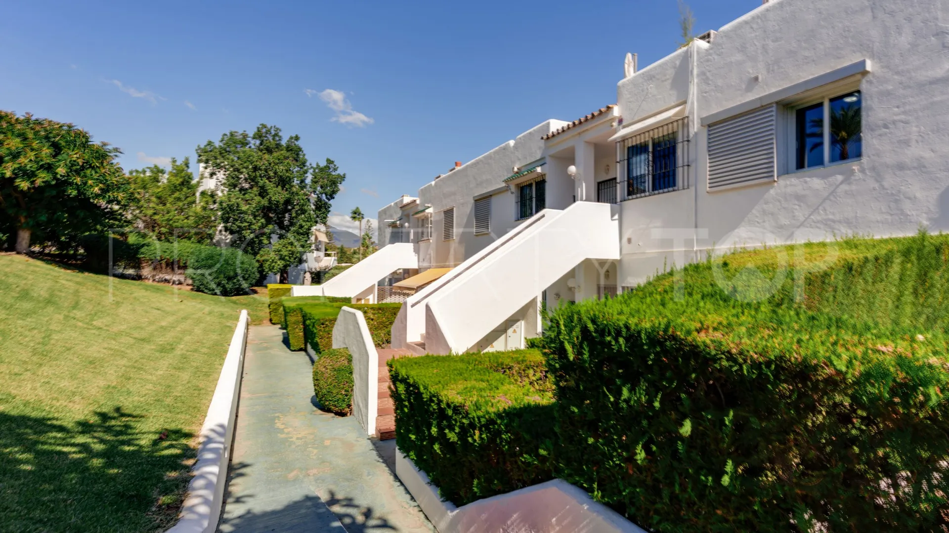 2 bedrooms penthouse in Azahara II for sale