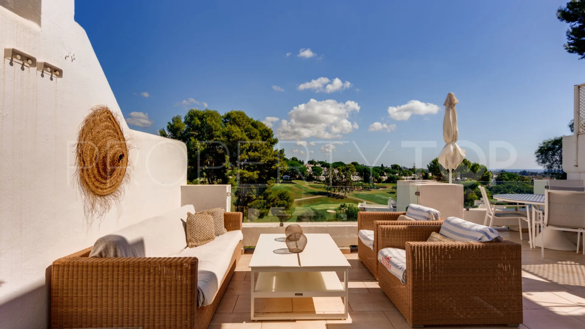 2 bedrooms penthouse in Azahara II for sale