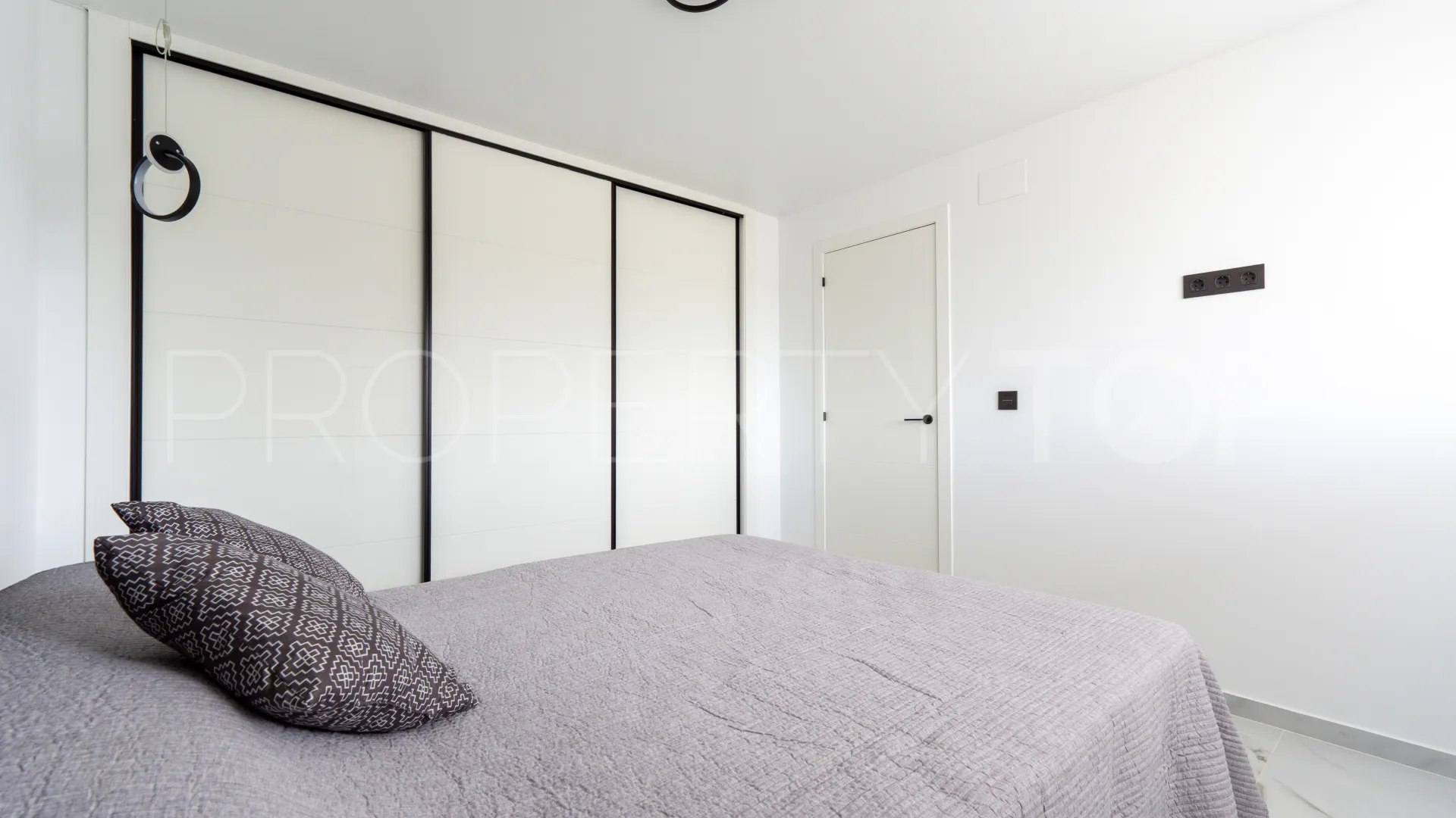 For sale 1 bedroom apartment in La Zenia