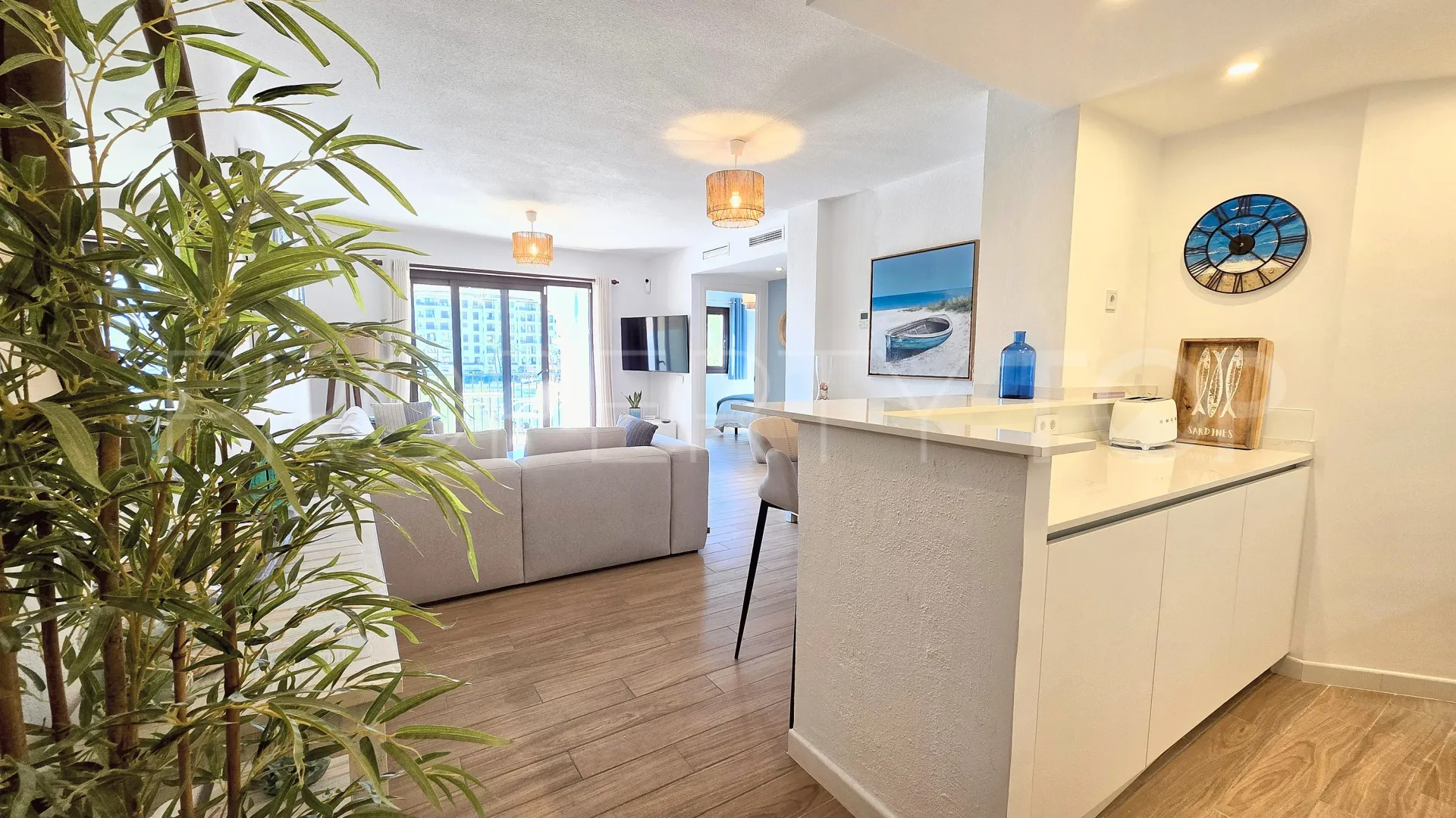 Apartamento en venta en Puerto La Duquesa