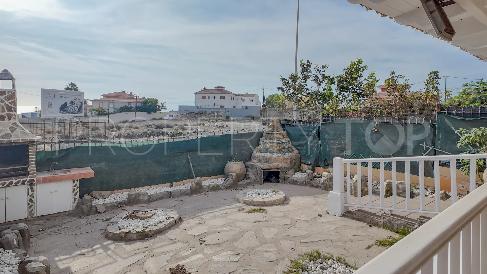 Apartamento planta baja en venta en Los Cristianos con 2 dormitorios