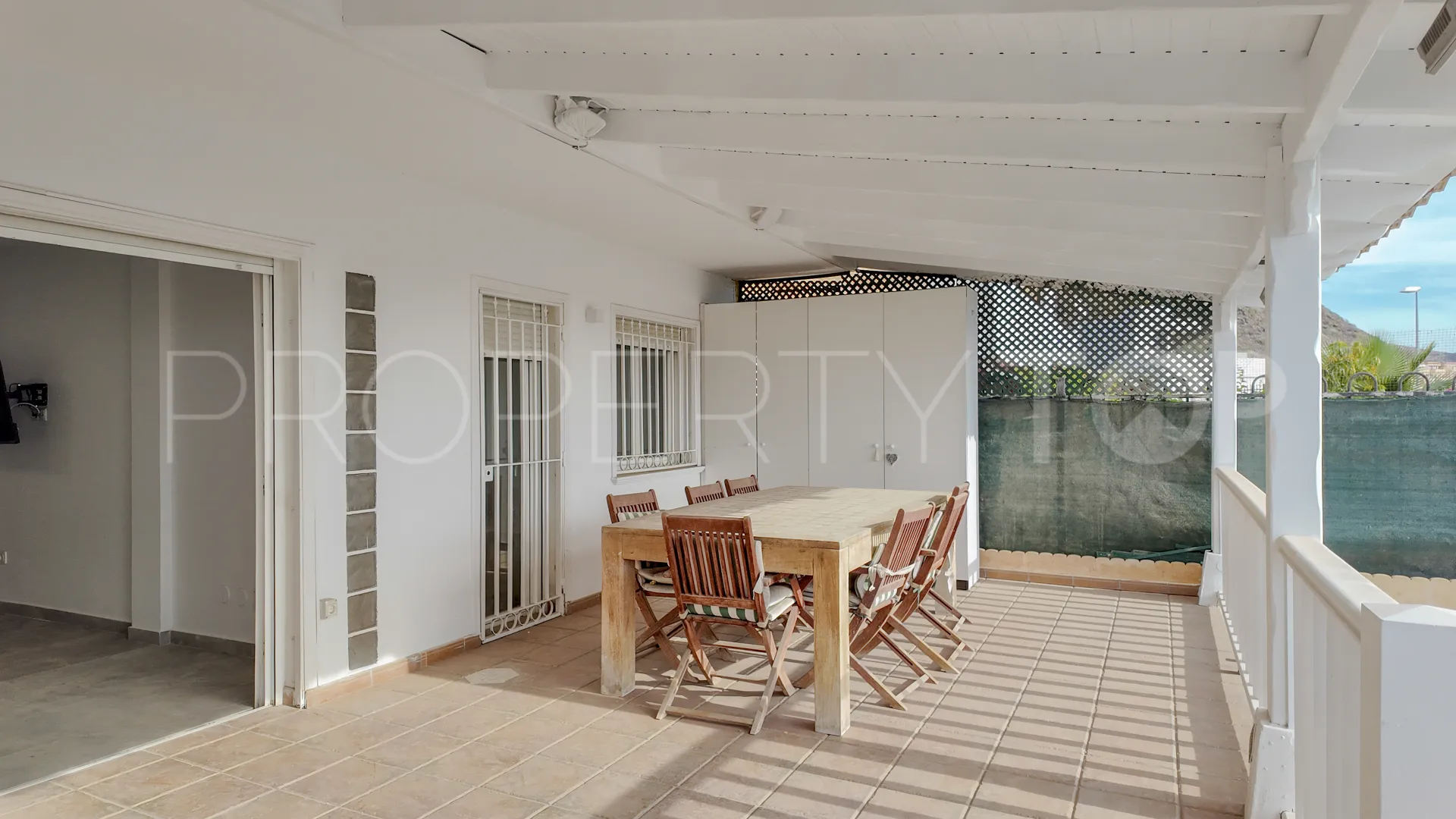 Apartamento planta baja en venta en Los Cristianos con 2 dormitorios