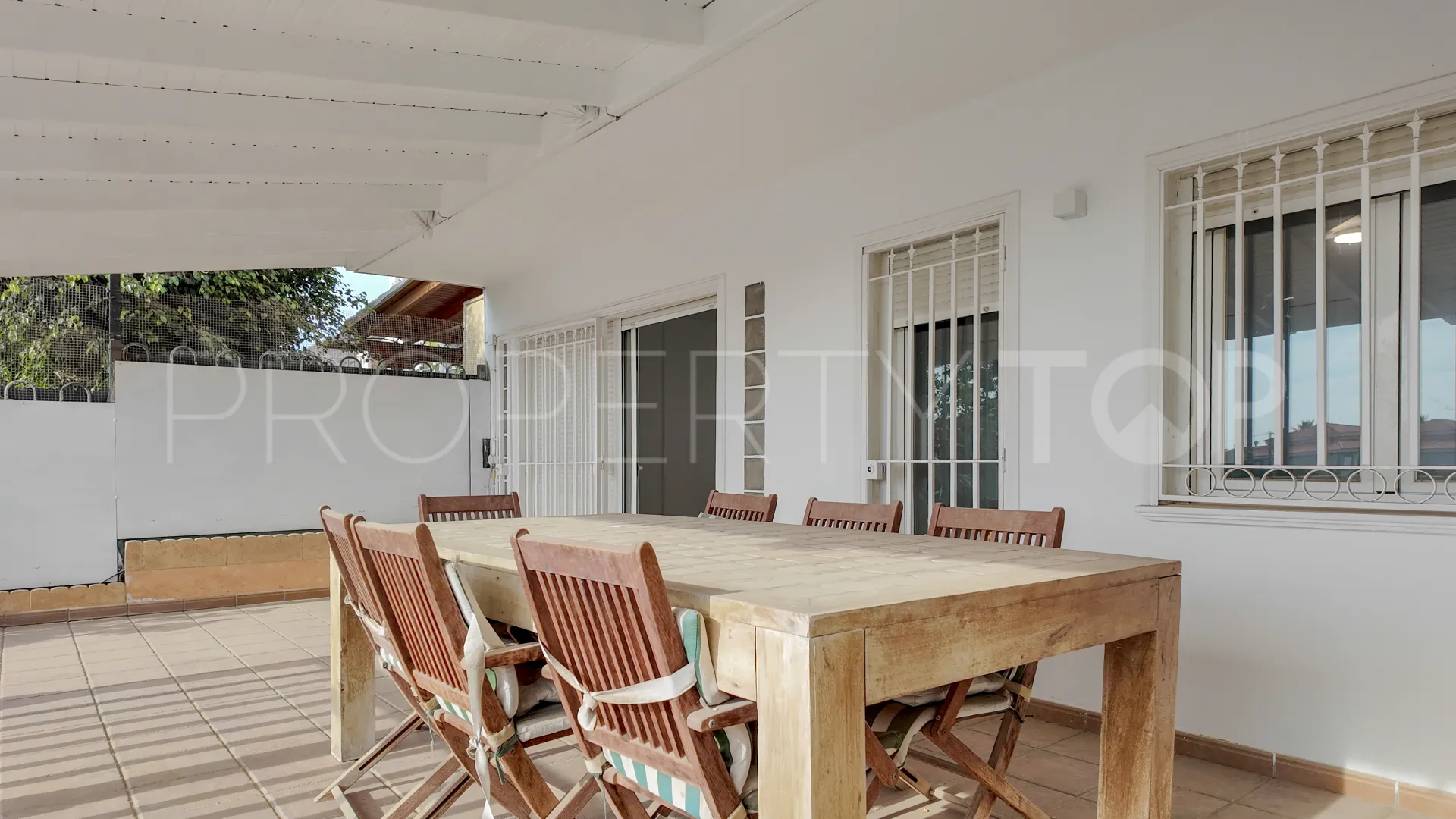Apartamento planta baja en venta en Los Cristianos con 2 dormitorios