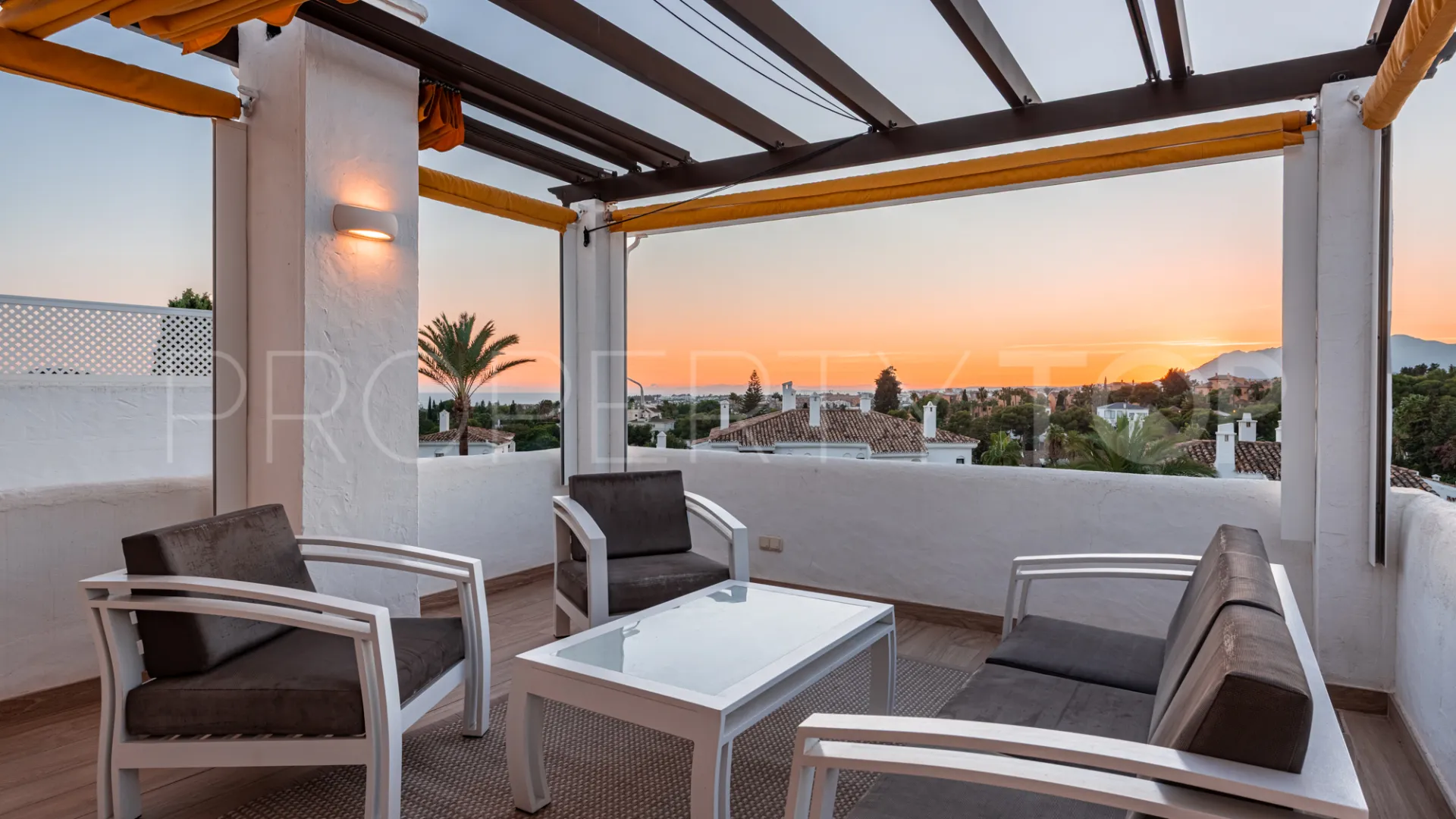 Aldea Blanca, apartamento a la venta con 3 dormitorios