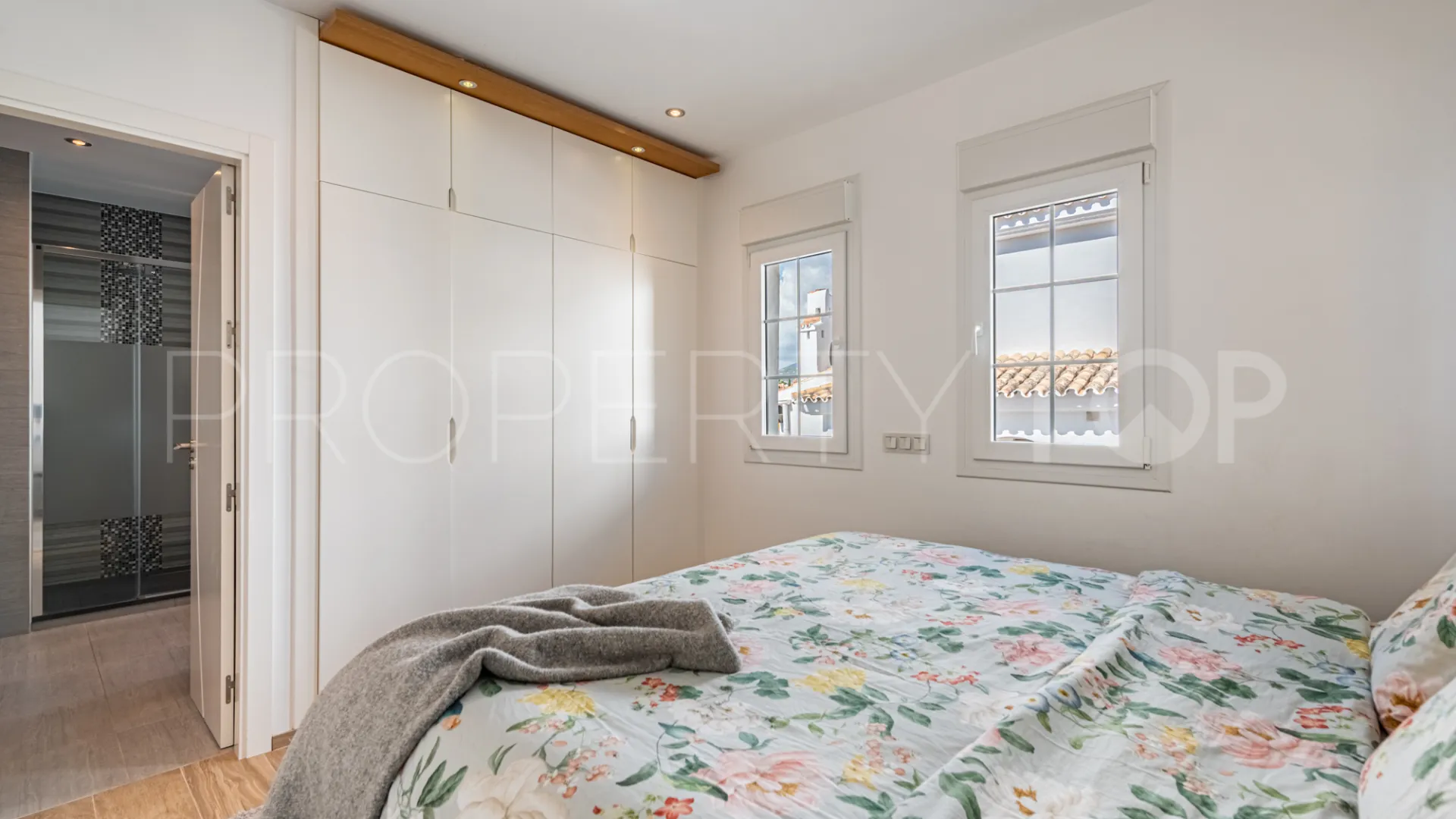 Aldea Blanca, apartamento a la venta con 3 dormitorios
