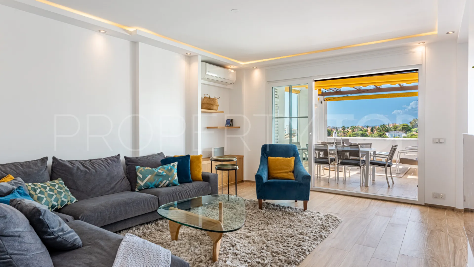 Aldea Blanca, apartamento a la venta con 3 dormitorios