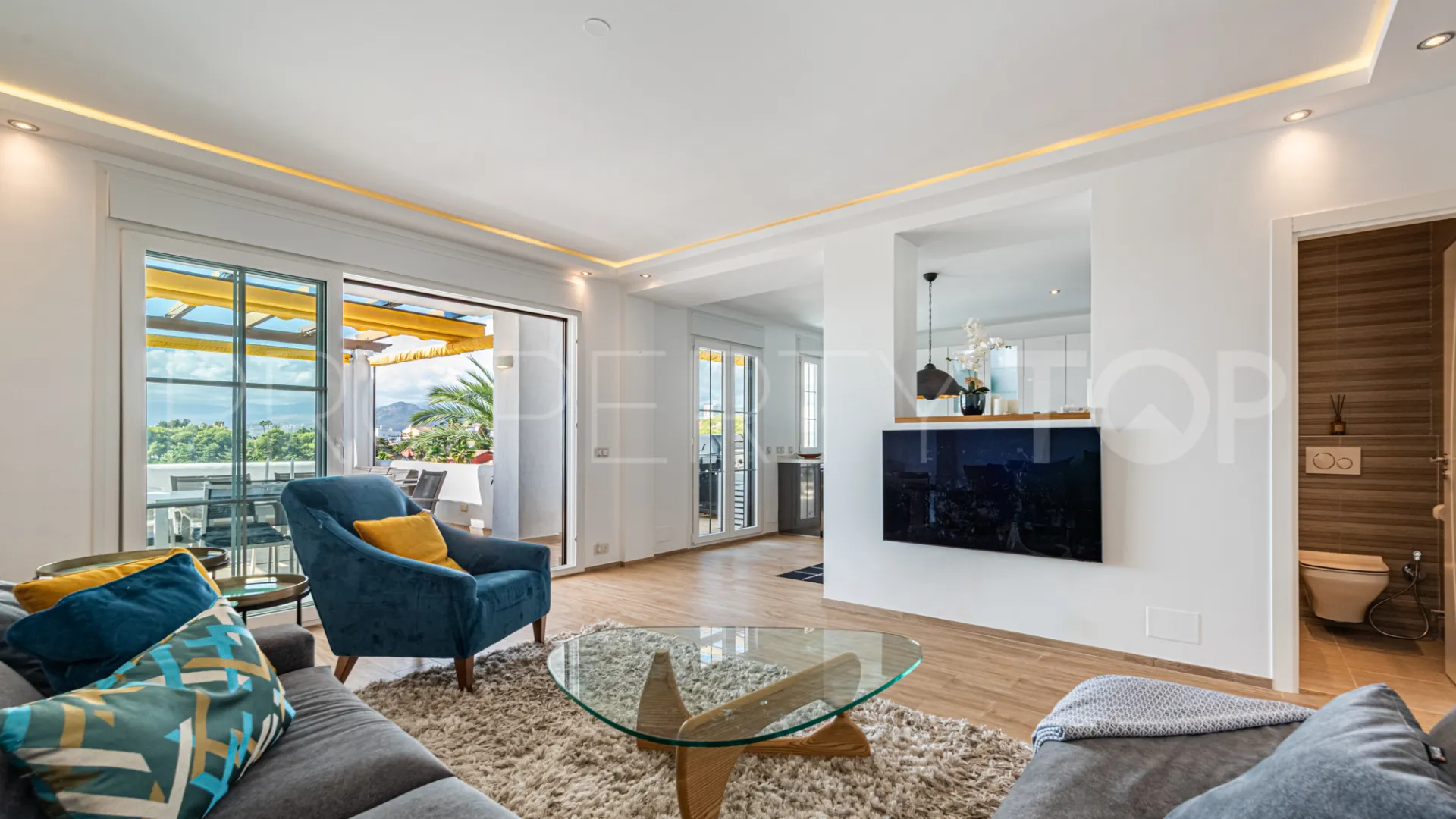 Aldea Blanca, apartamento a la venta con 3 dormitorios