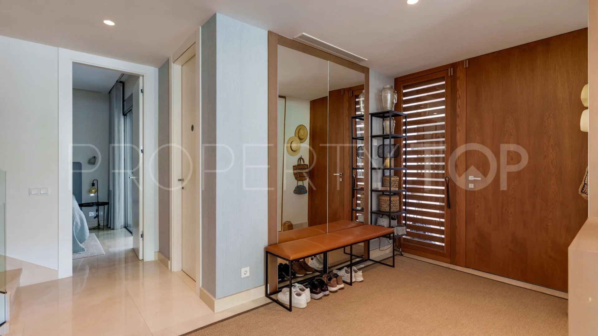 Comprar villa en Perlas del Mar