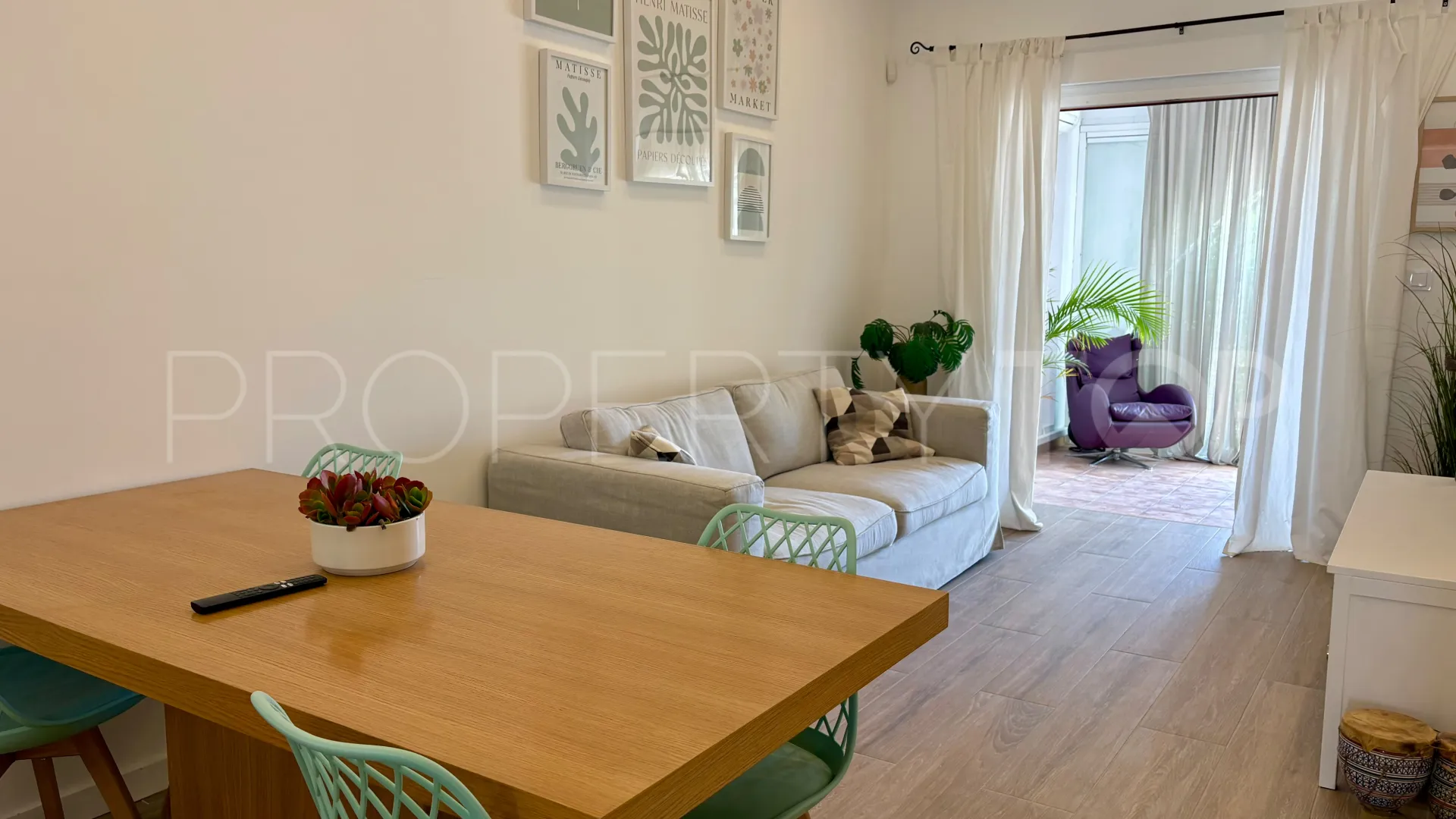 Bungalow en venta en Playa Flamenca con 3 dormitorios