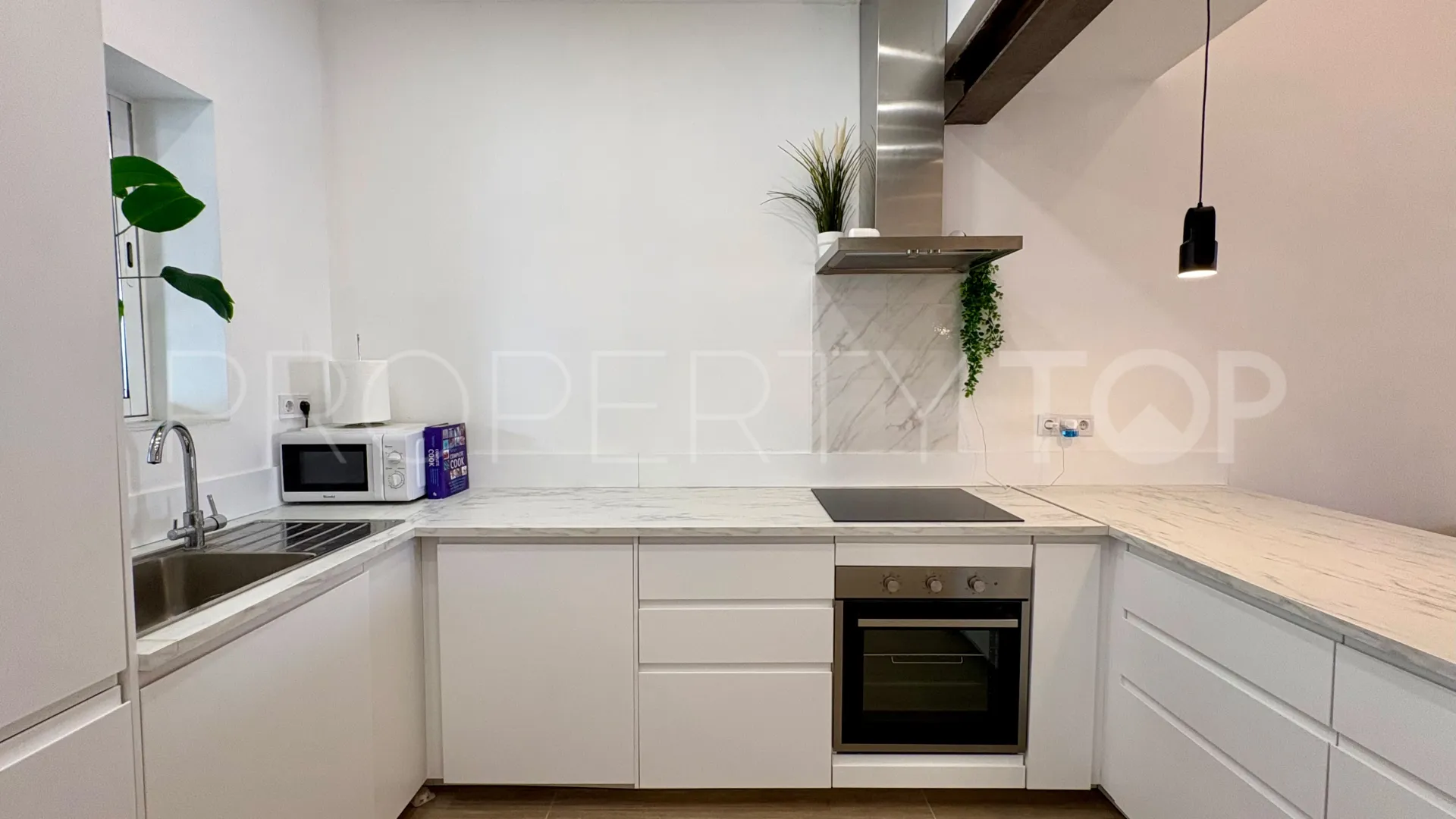 Bungalow en venta en Playa Flamenca con 3 dormitorios