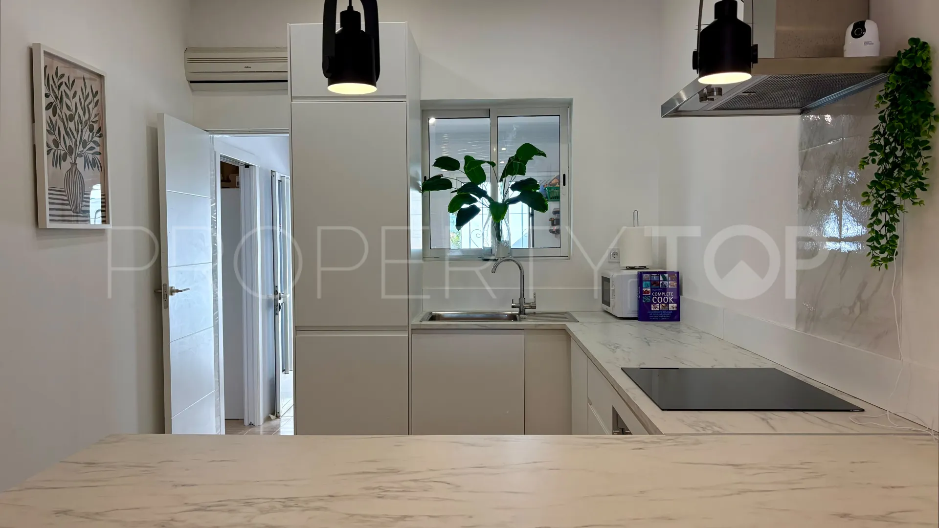 Bungalow en venta en Playa Flamenca con 3 dormitorios