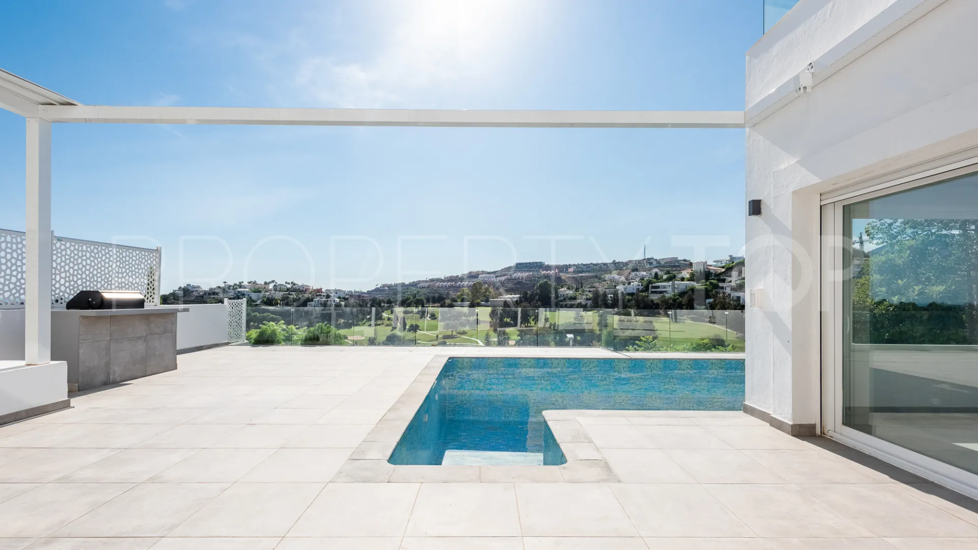 Villa for sale in La Alqueria with 5 bedrooms