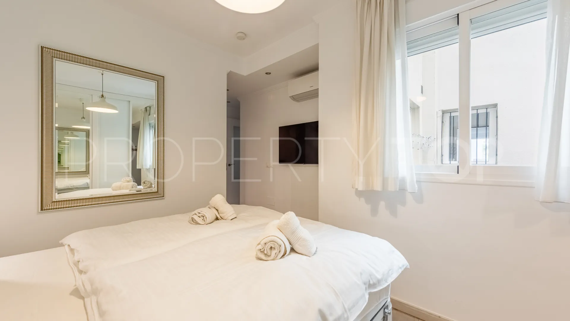 Apartamento con 2 dormitorios en venta en Cala de Mijas
