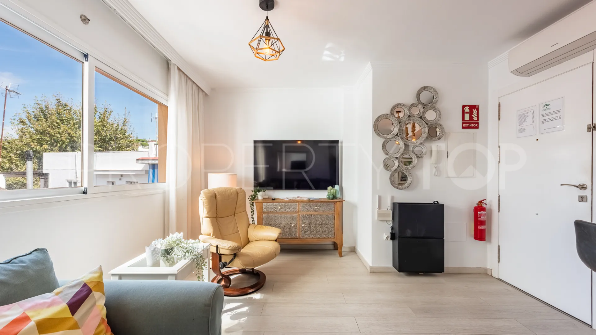 Apartamento con 2 dormitorios en venta en Cala de Mijas